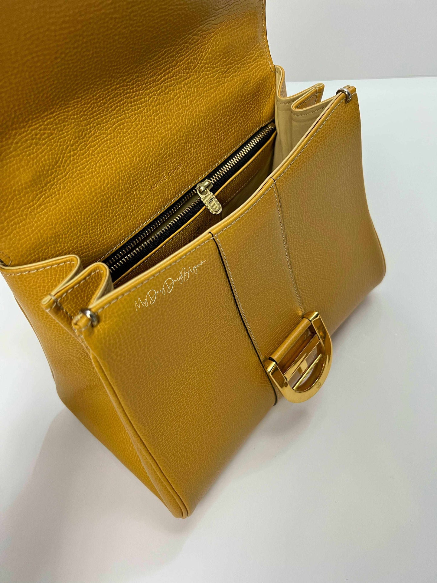 Delvaux Brillant