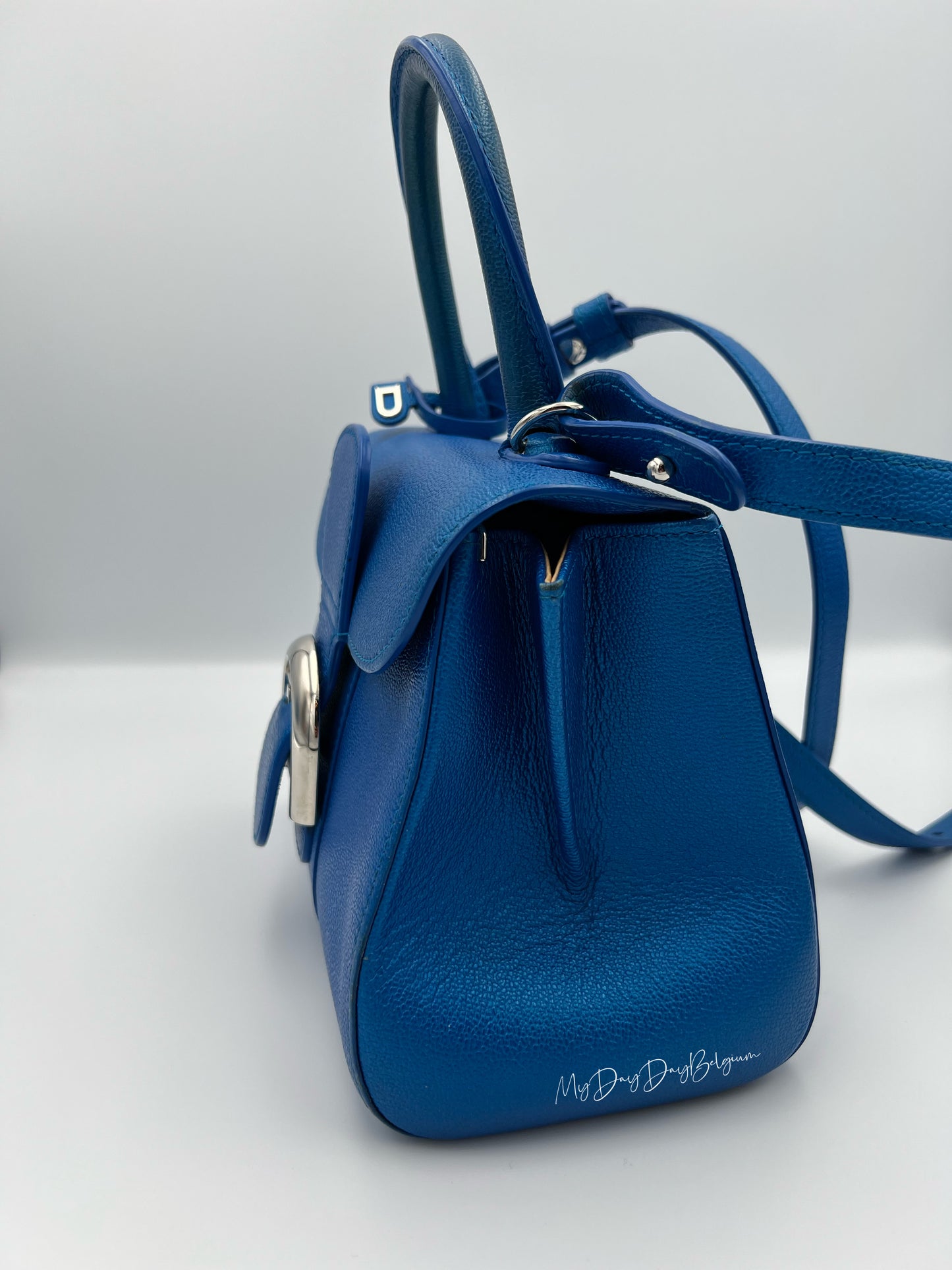 Delvaux Brillant electric blue
