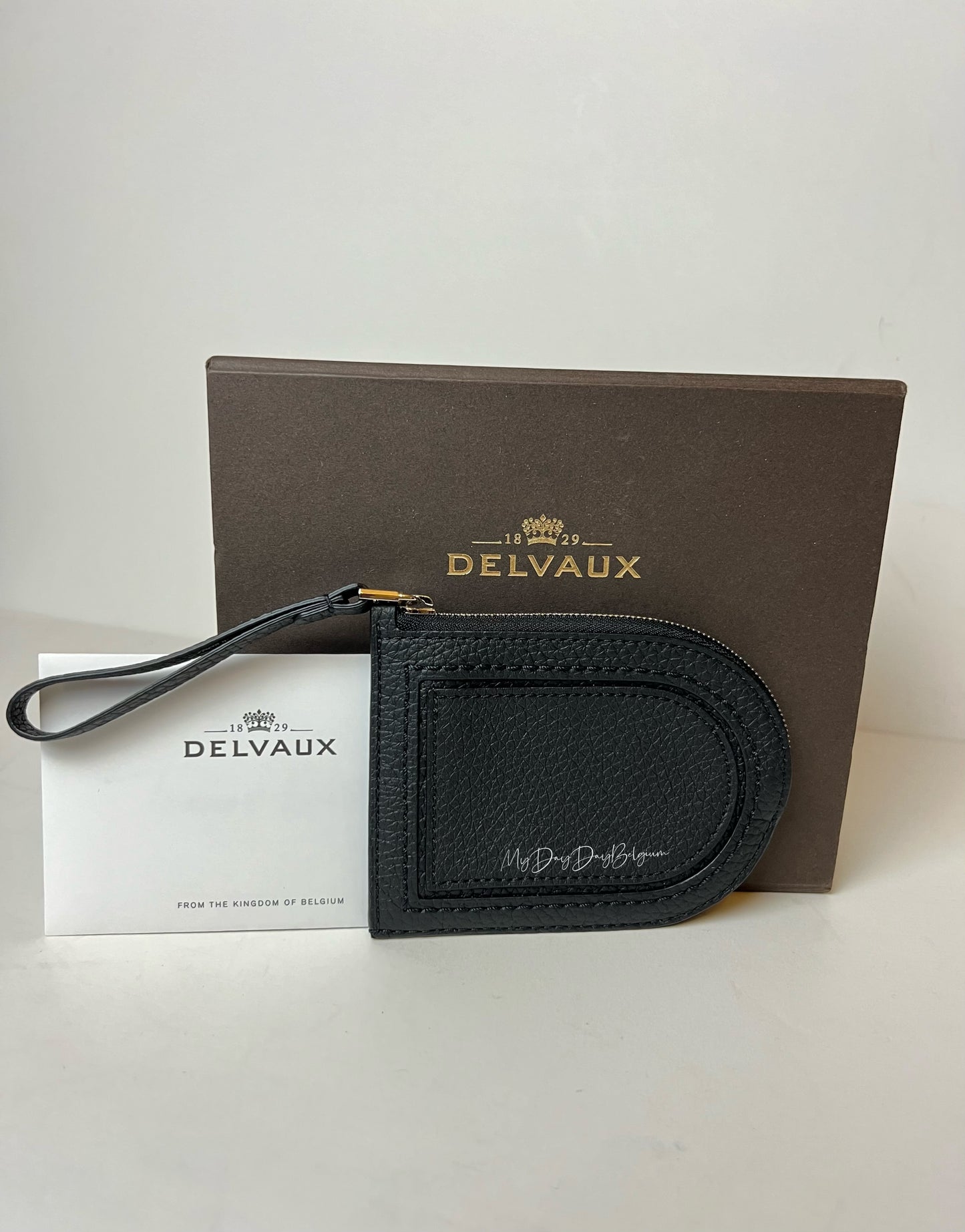 Delvaux wallet