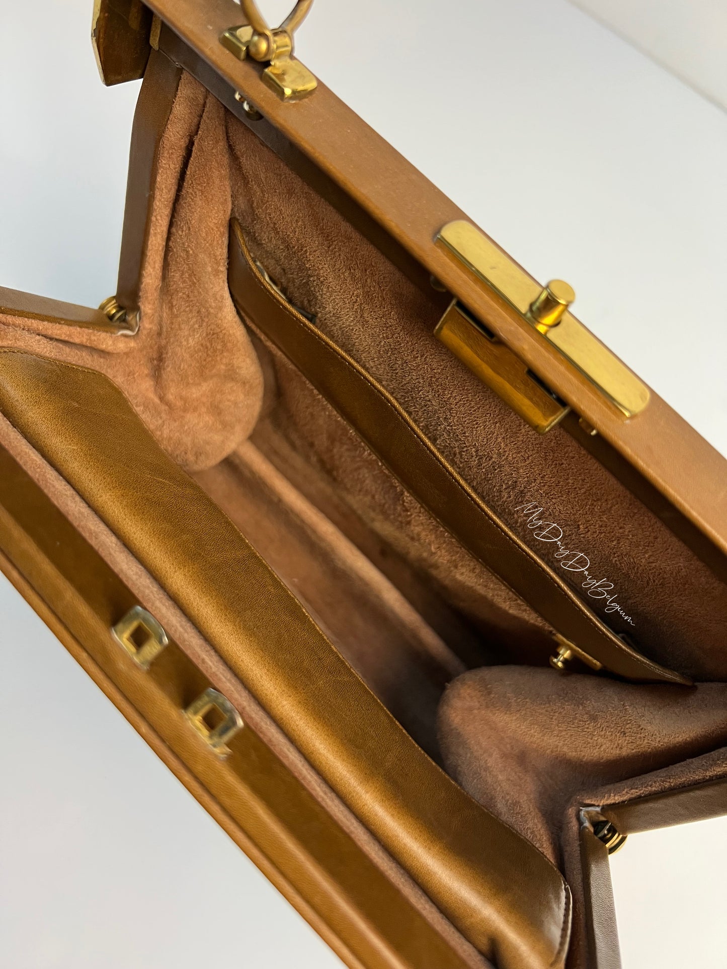 Vintage Delvaux top handle 1965