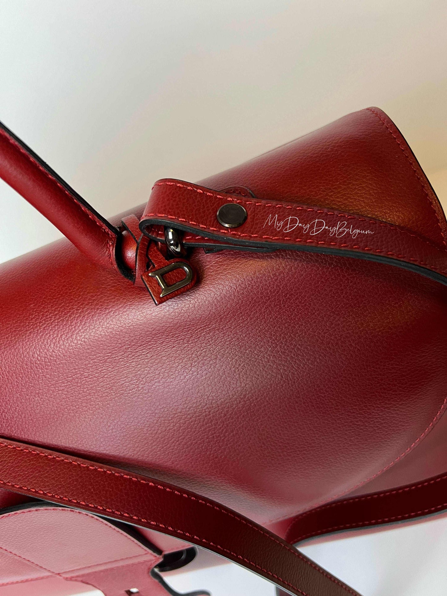 Delvaux Brillant