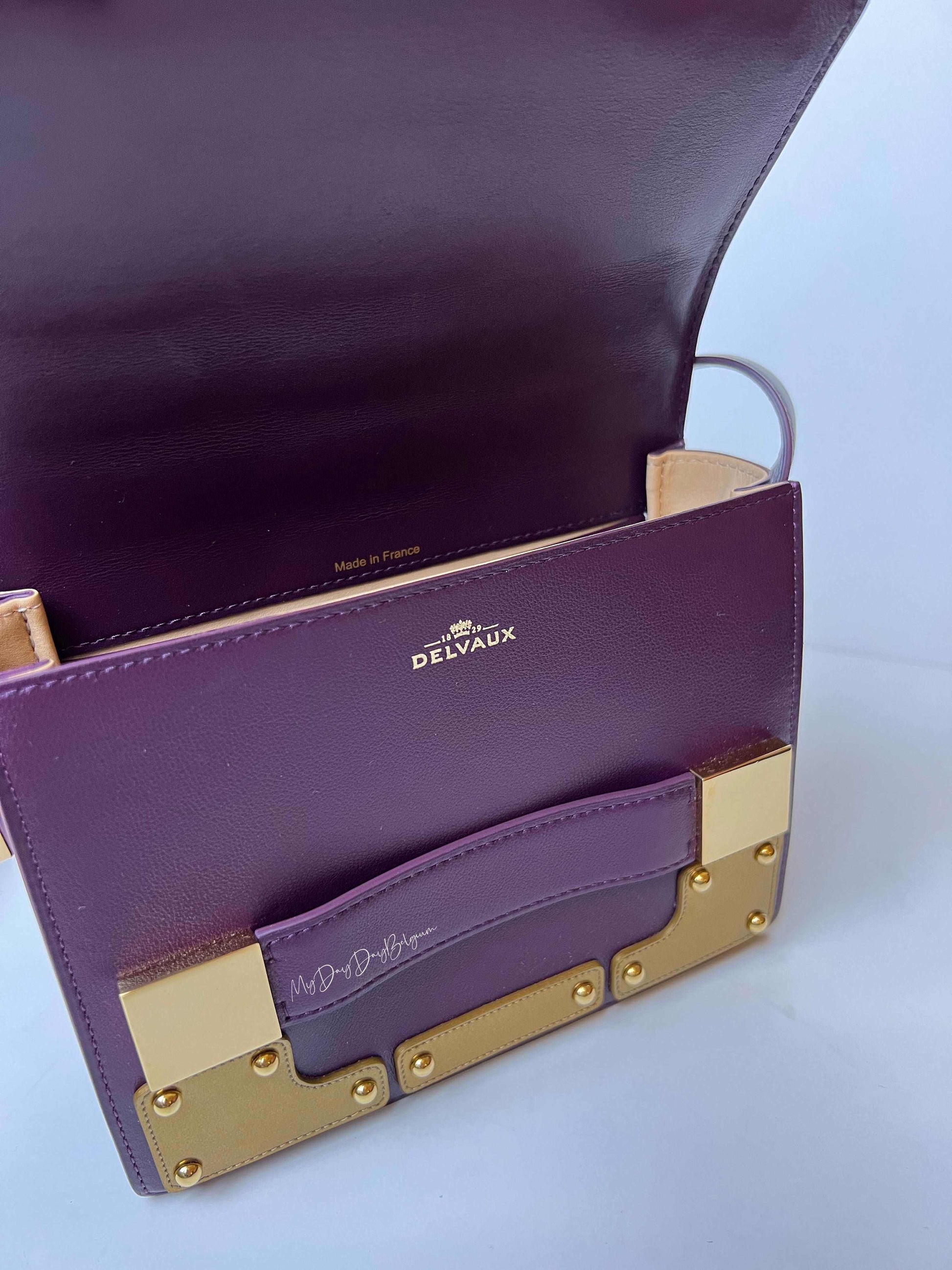 Delvaux Madame