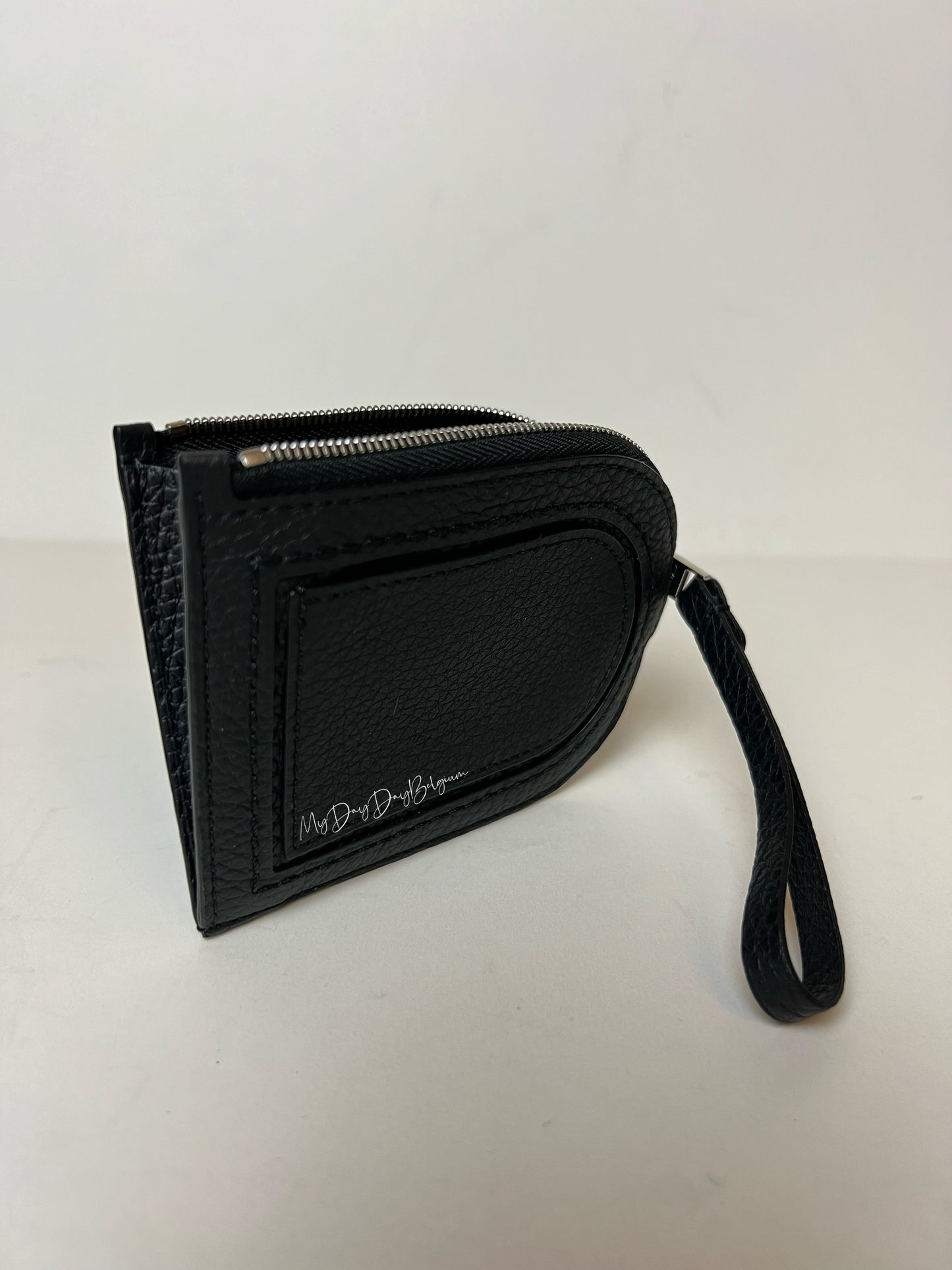 Delvaux wallet