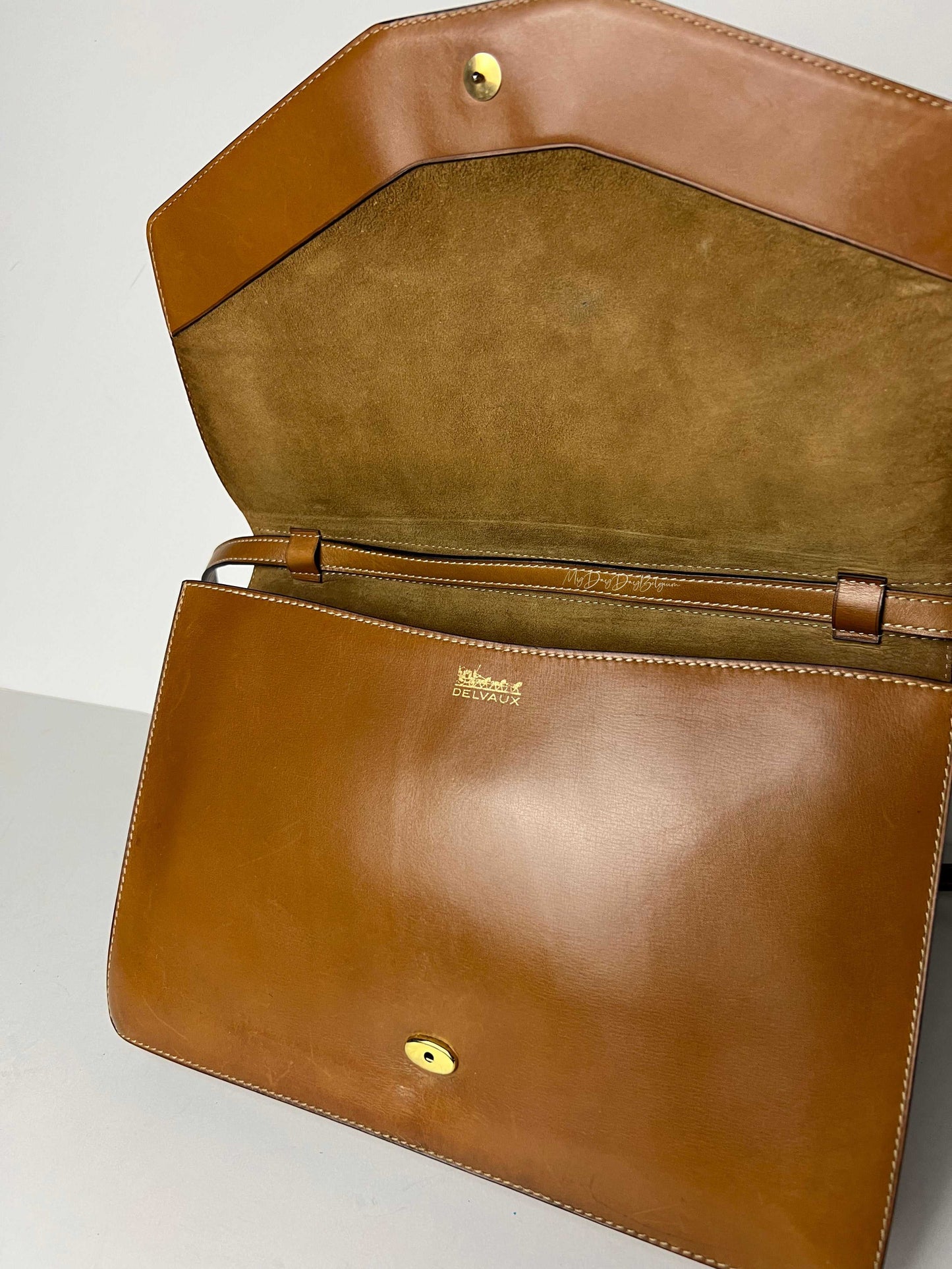 Delvaux Leonce