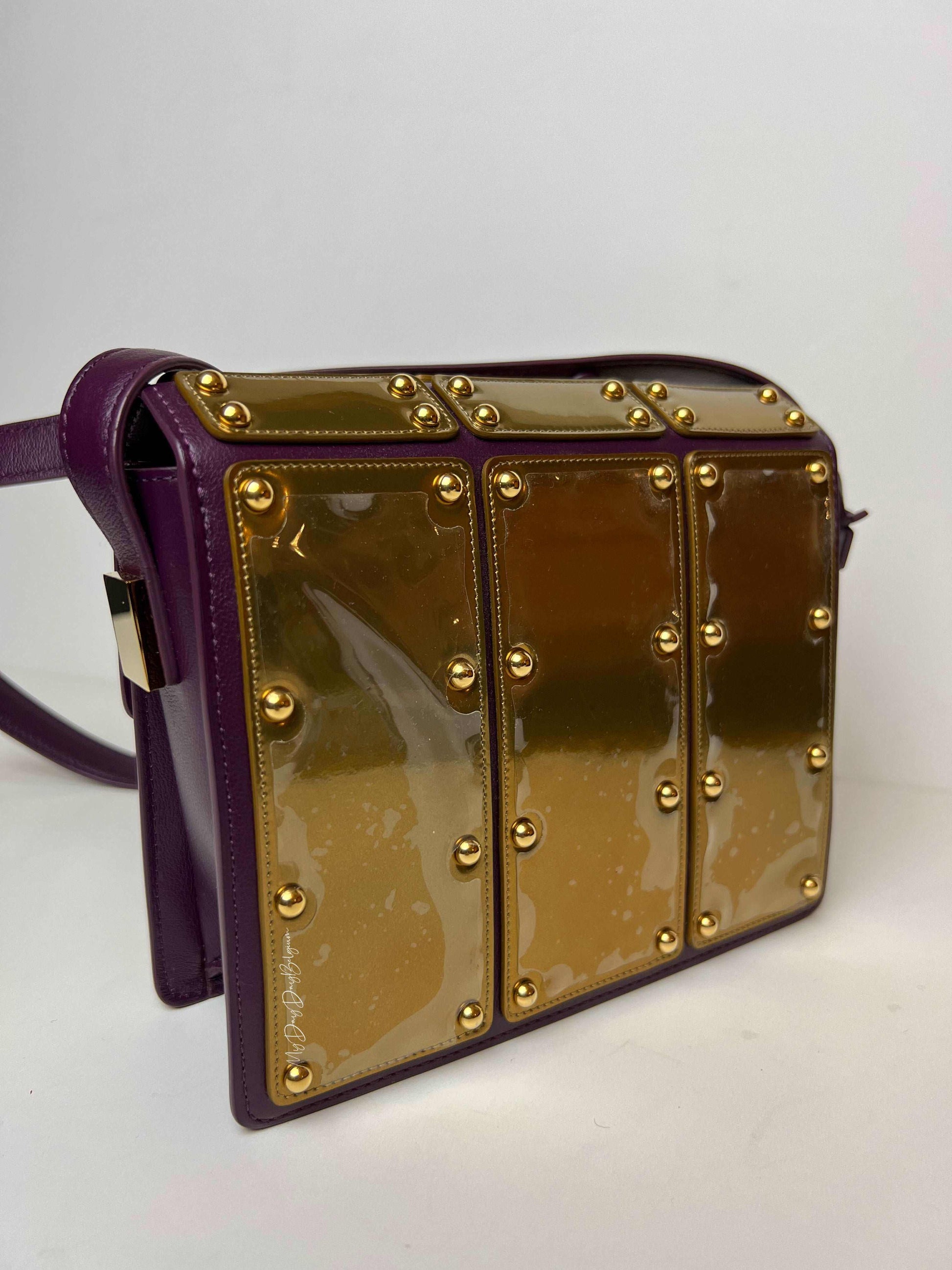 Delvaux Madame