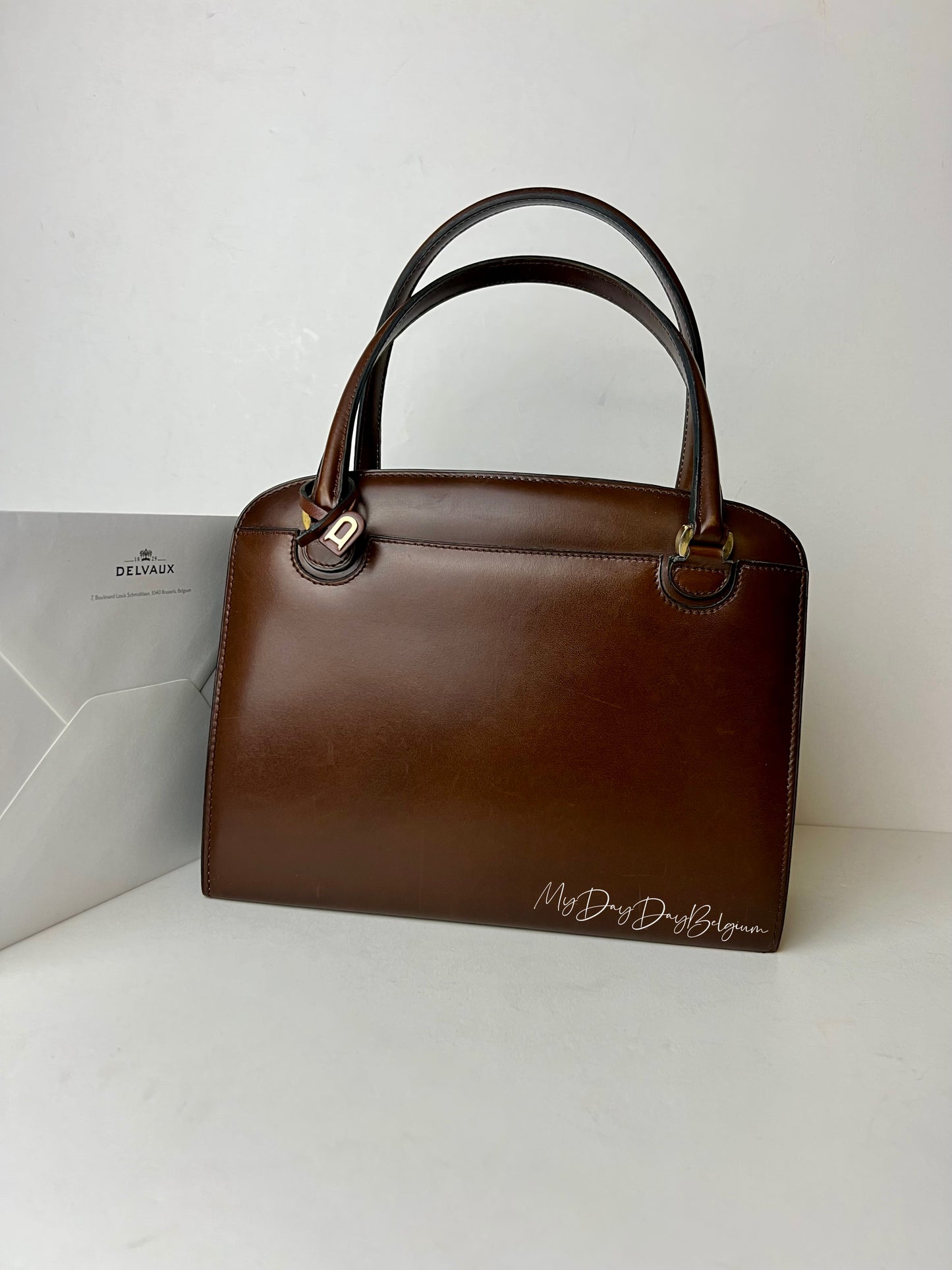Vintage Delvaux top handle 1967