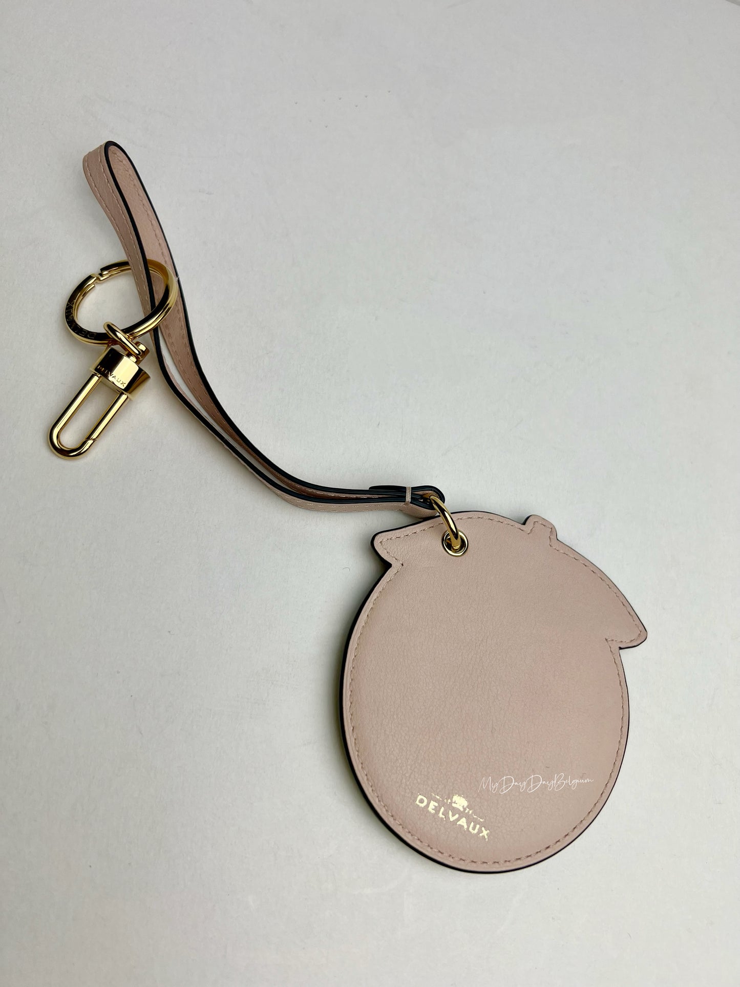 Delvaux Magritte charm pomme 2015