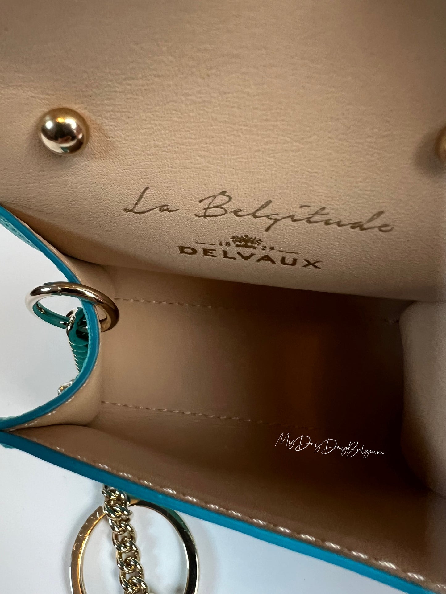 Delvaux miniature
