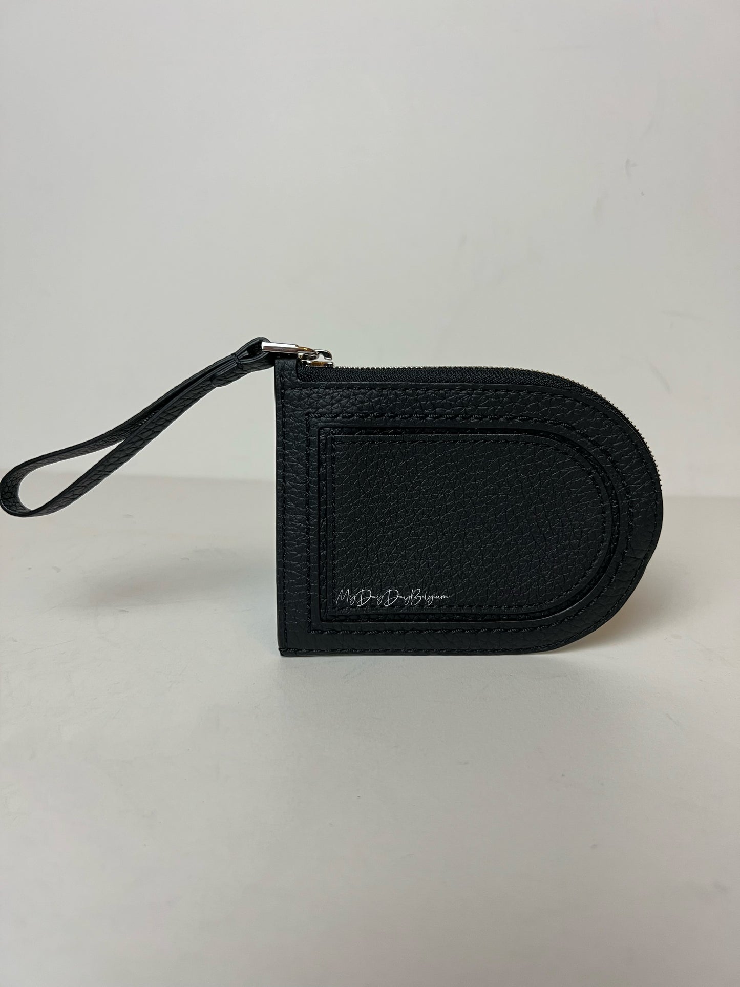 Delvaux wallet