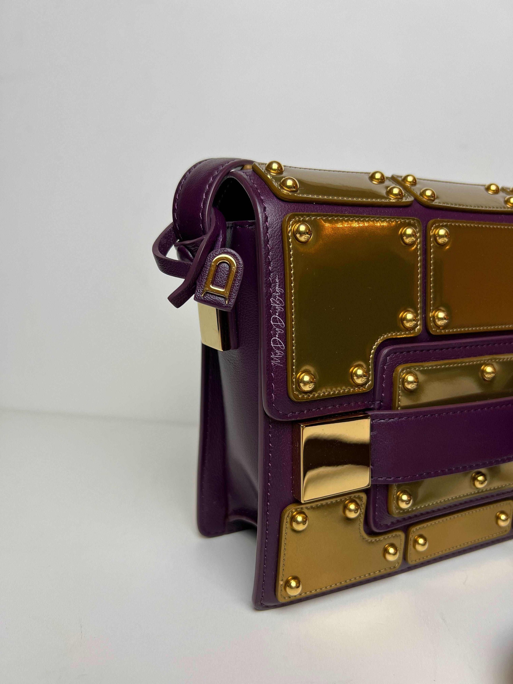 Delvaux Madame