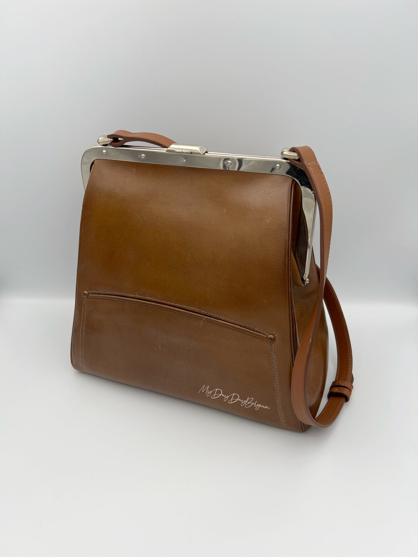Delvaux vintage crossbody 1960