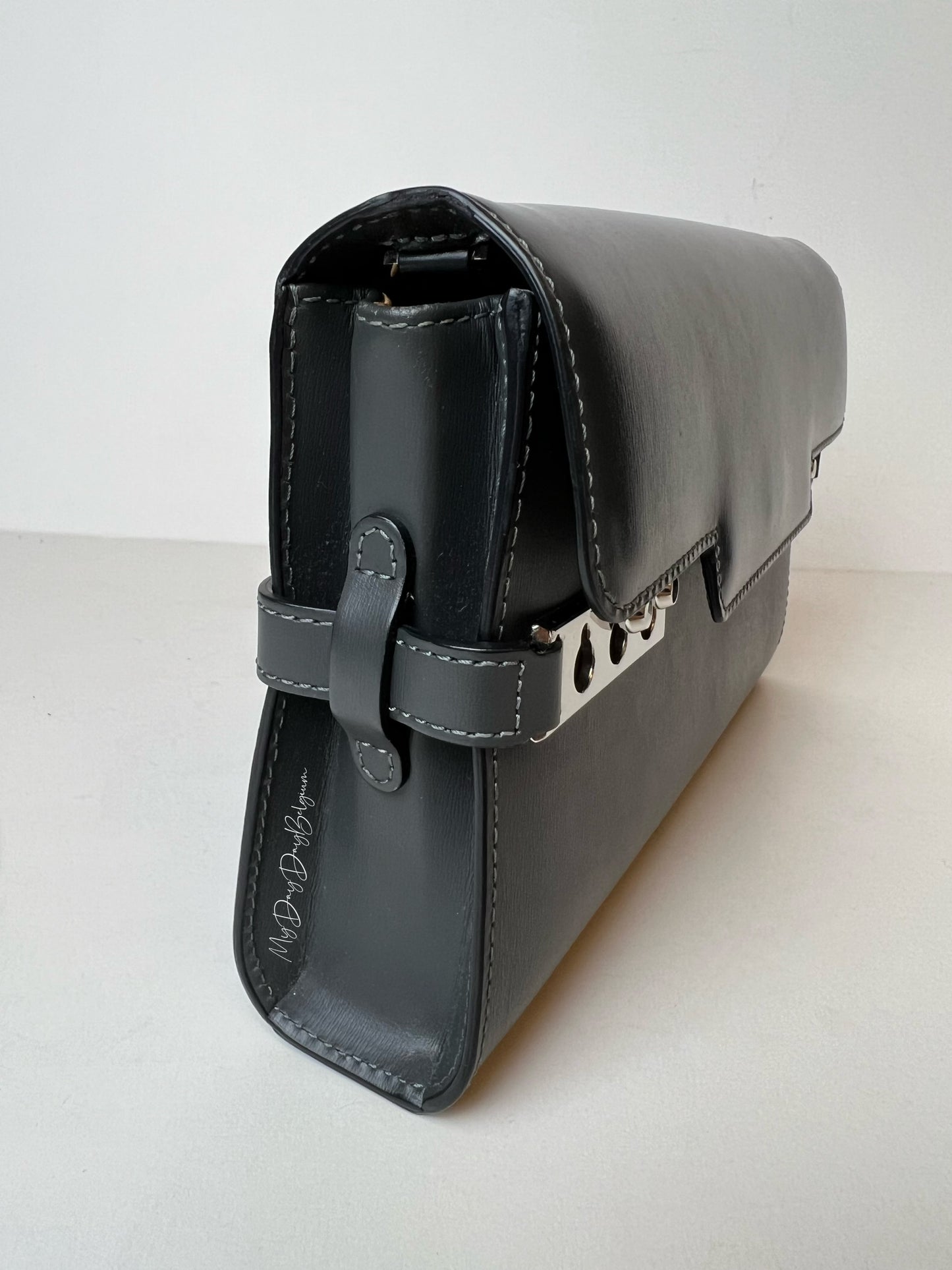 Delvaux Tempete