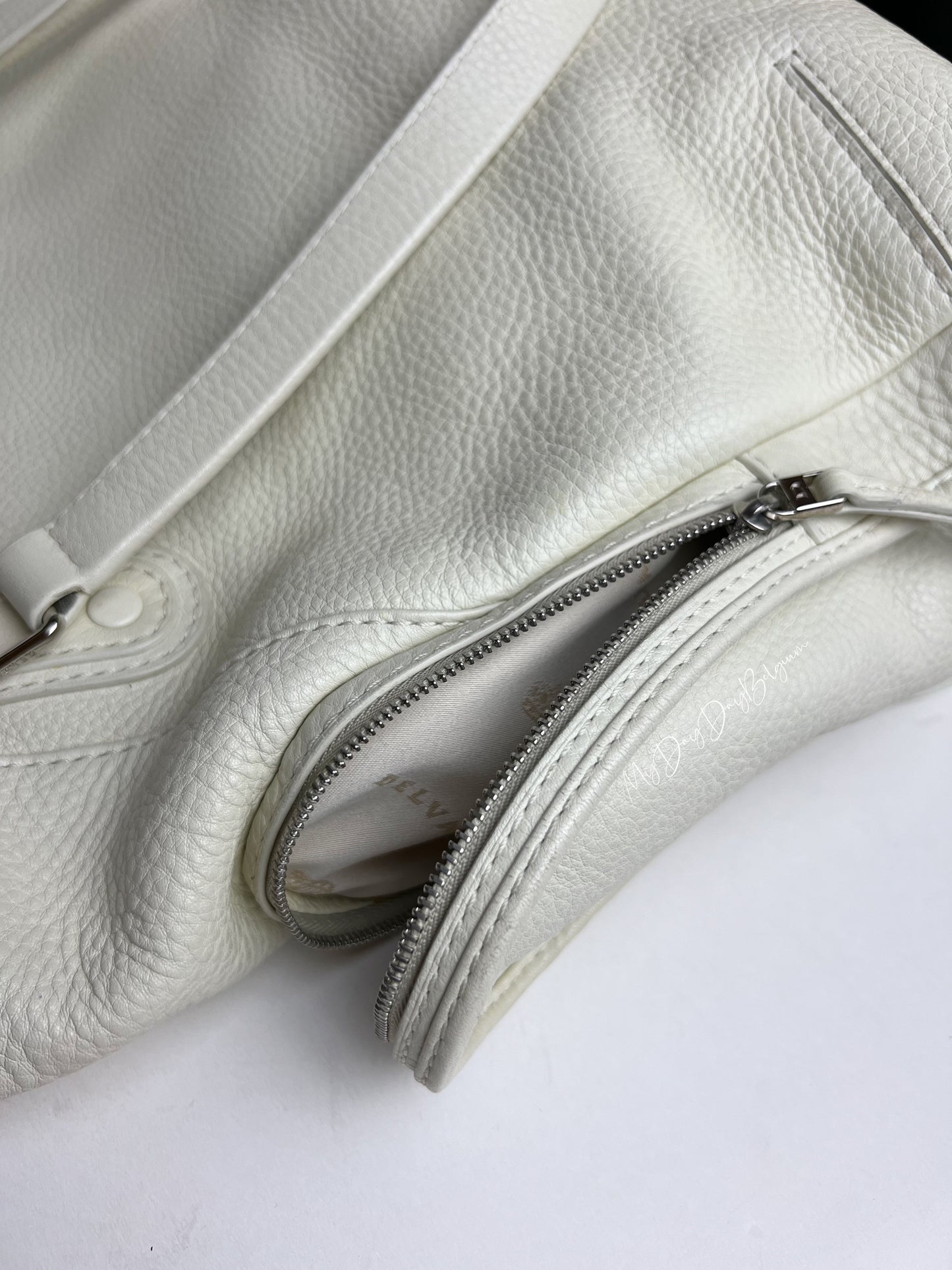 Delvaux Mercredi 2011