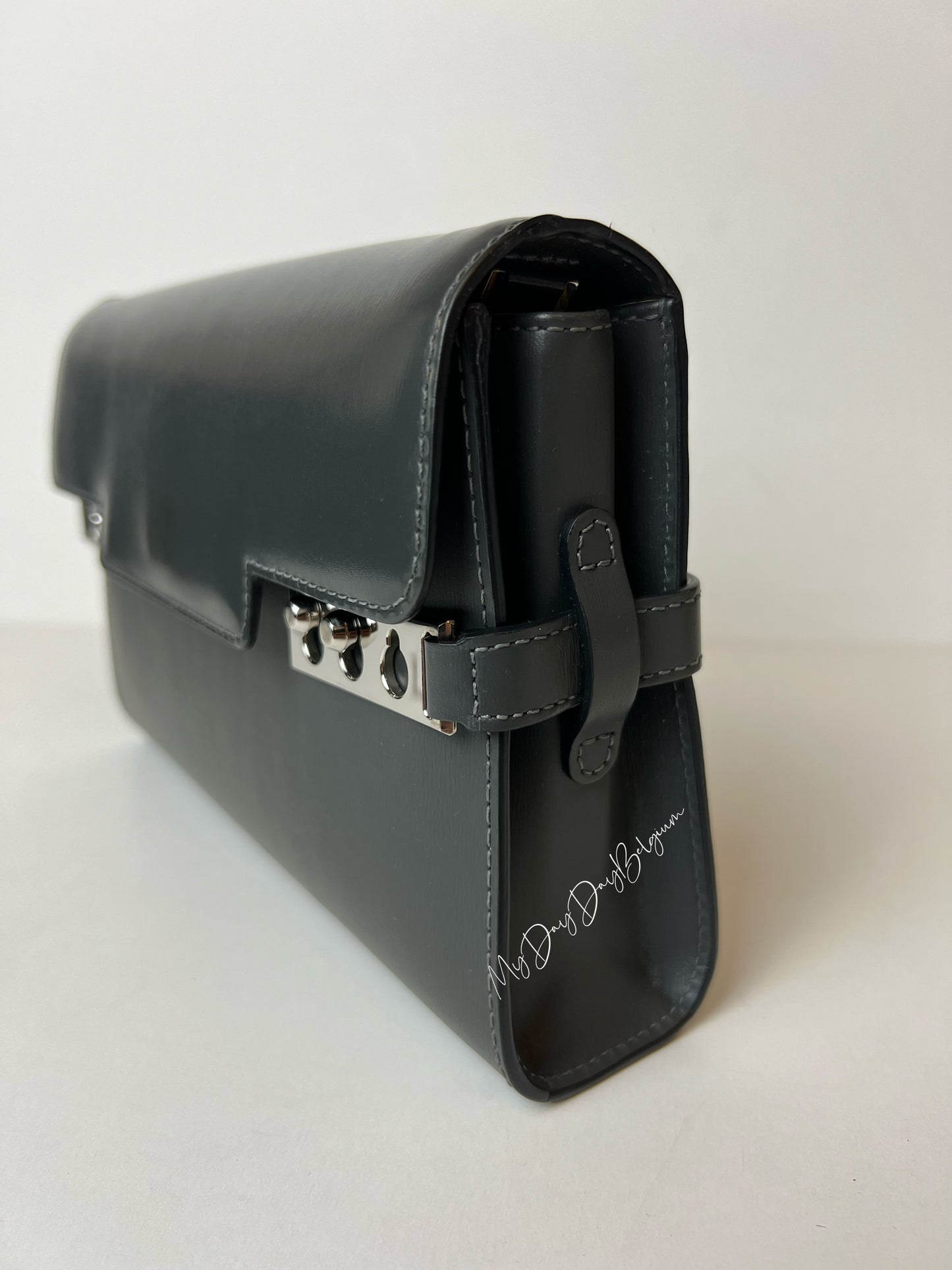 Delvaux Tempete
