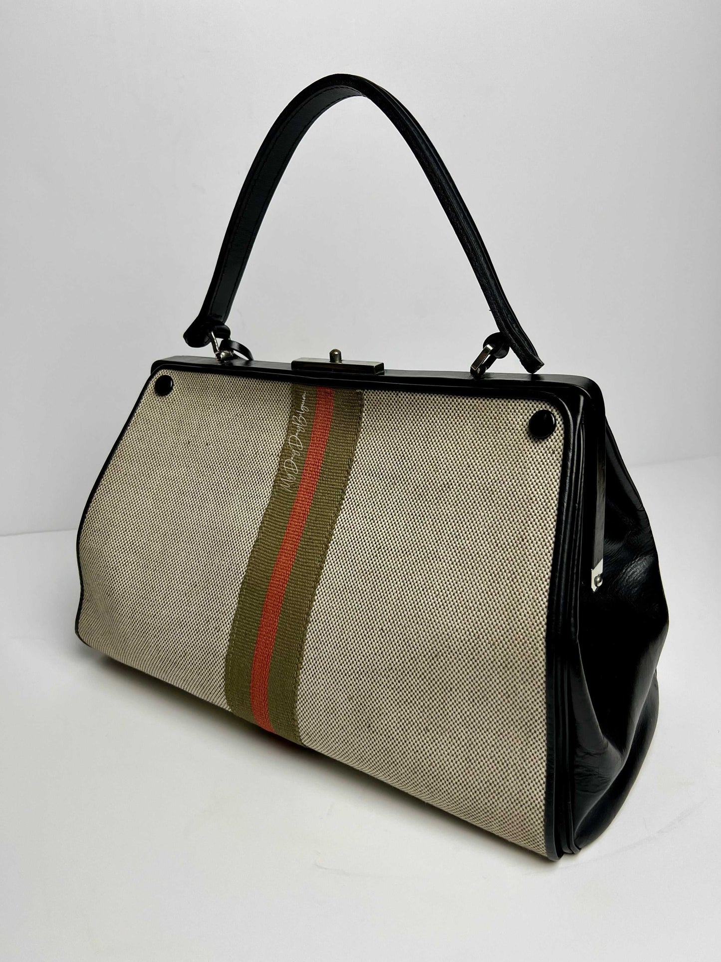 Delvaux vintage top handle 1961