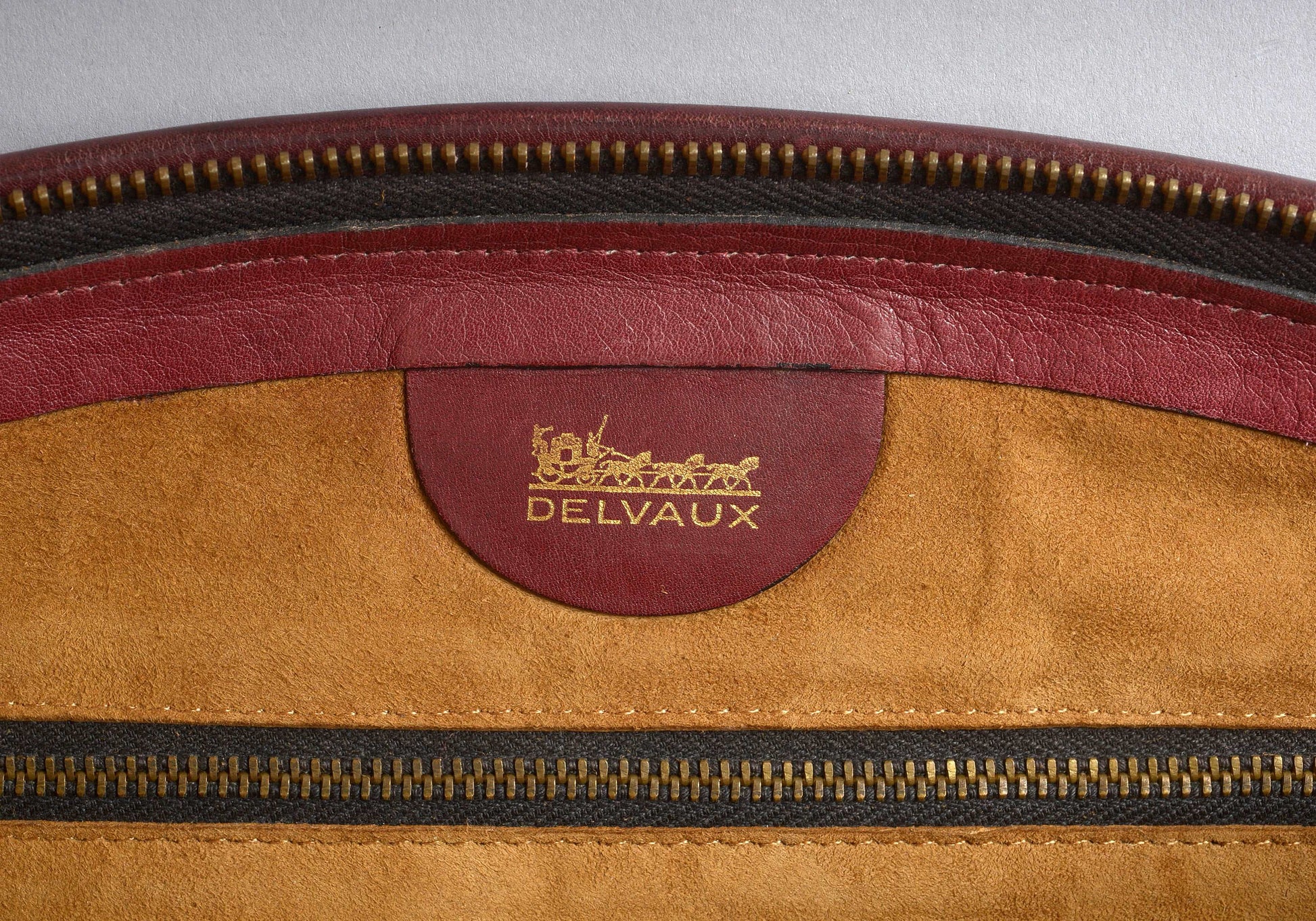 Delvaux vintage crossbody bag 1977