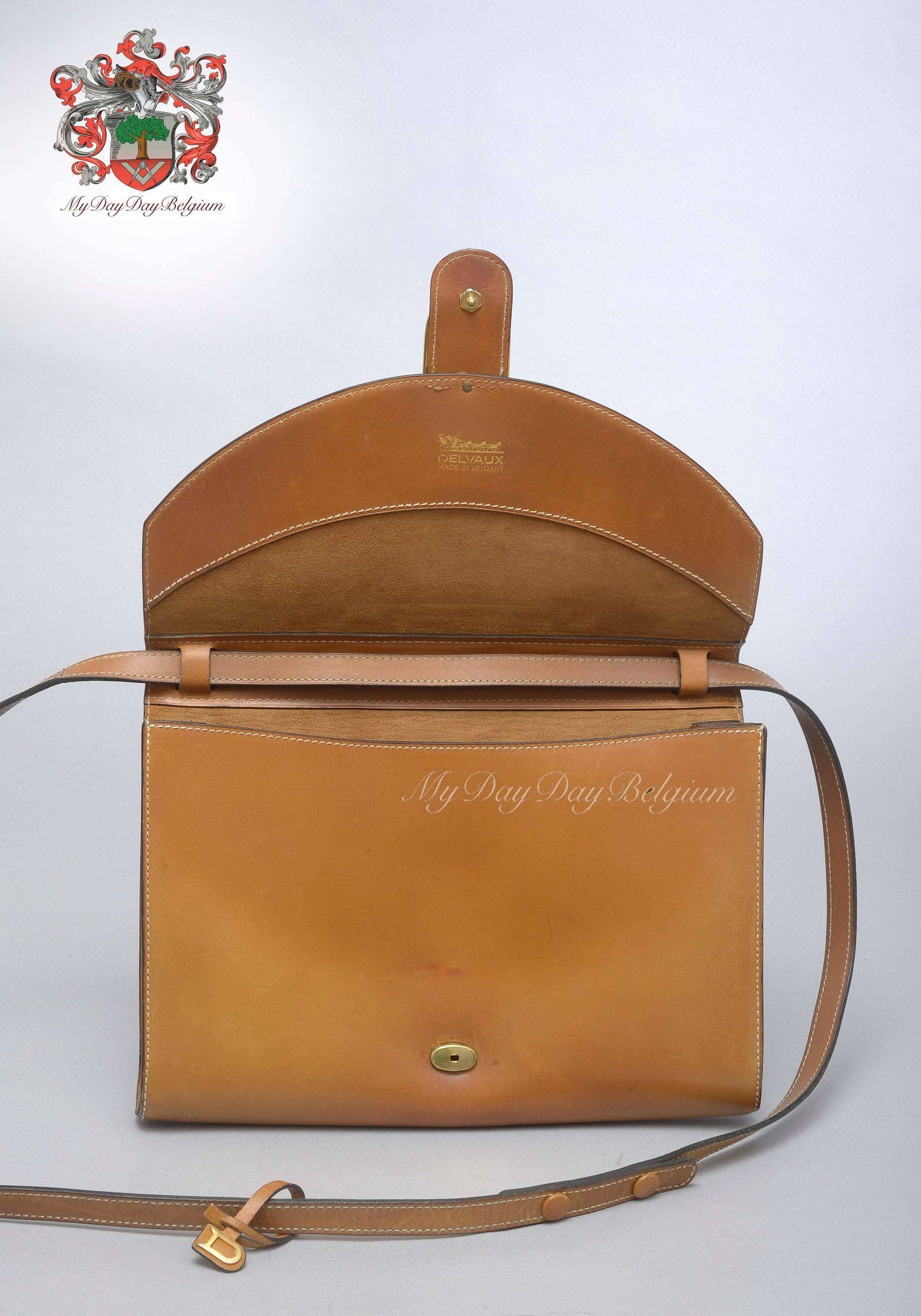 1980 Delvaux Gué crossbody and pochette