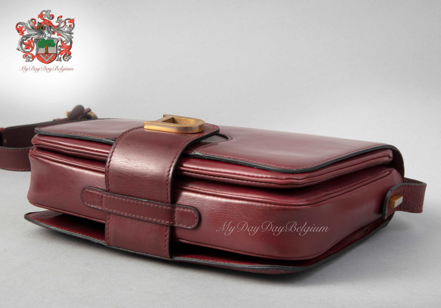 Delvaux vintage crossbody bag 1979