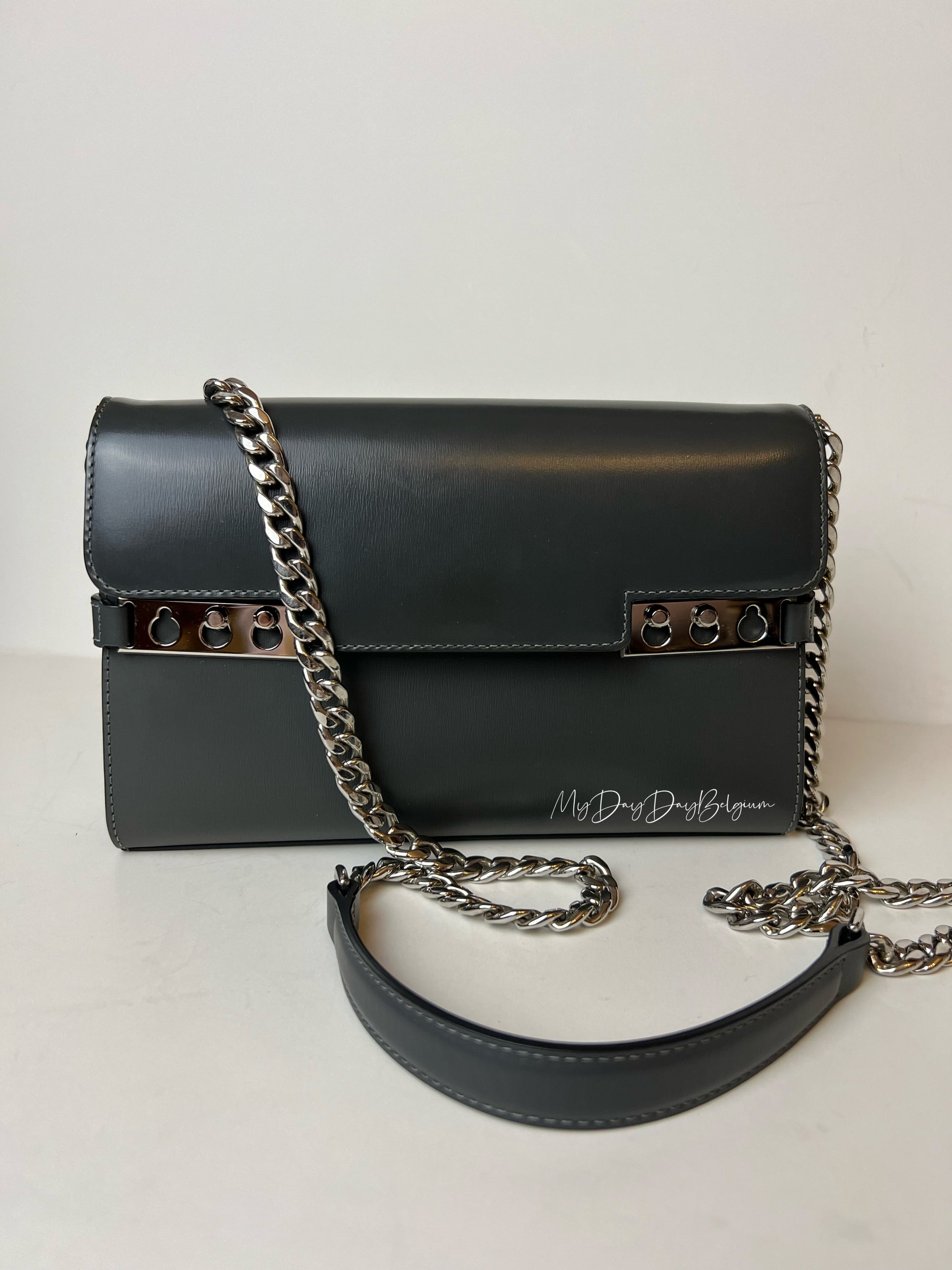 Delvaux Tempete