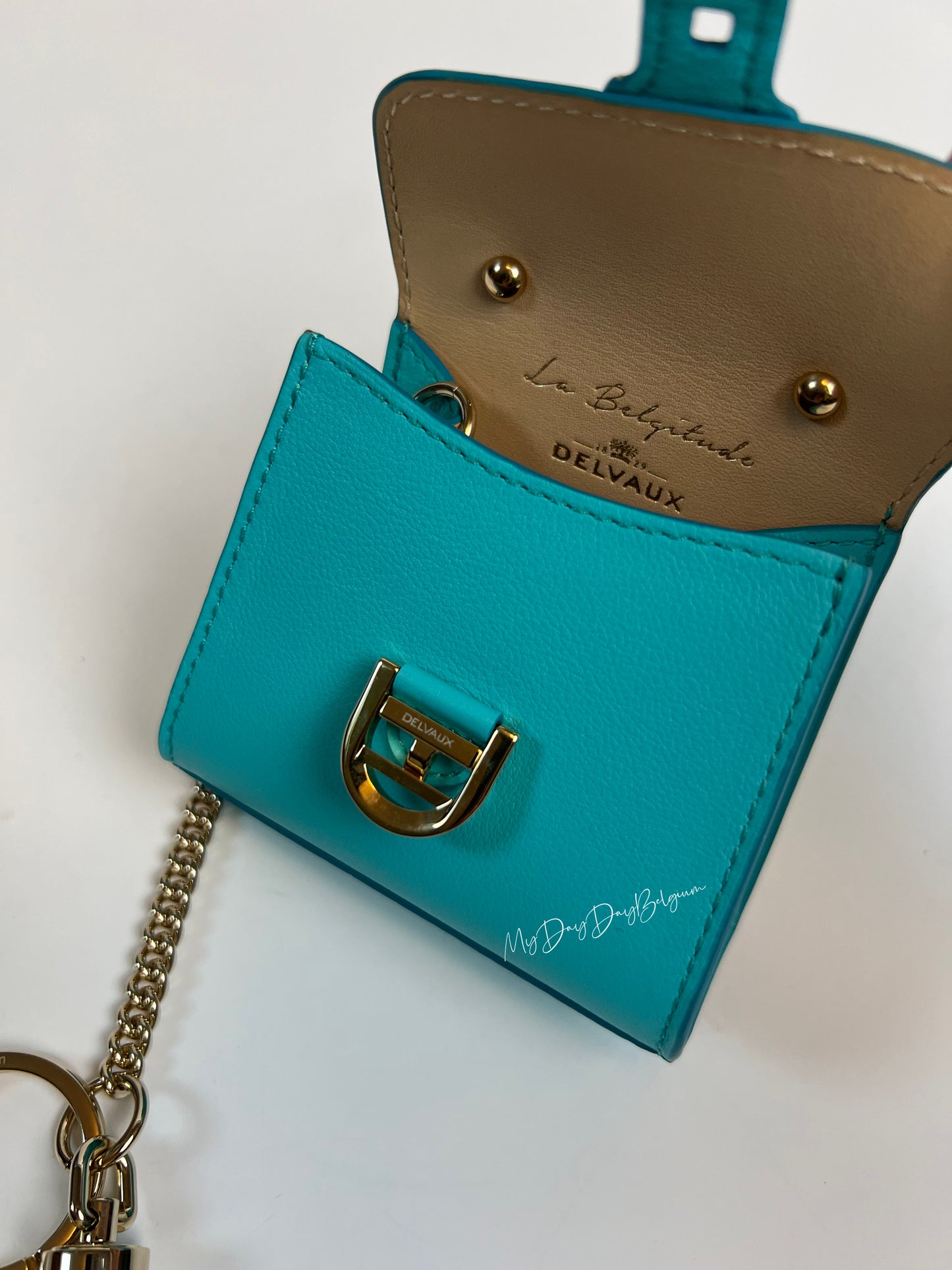 Delvaux miniature
