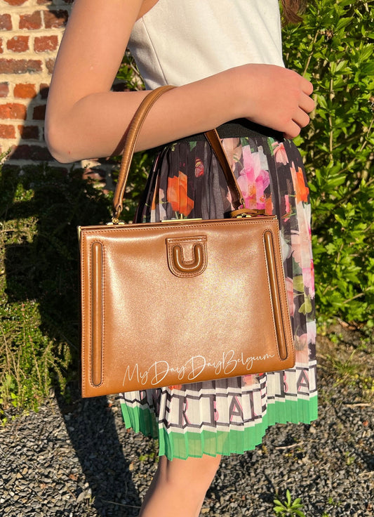 Delvaux Vintage Top Handle Camel 1965