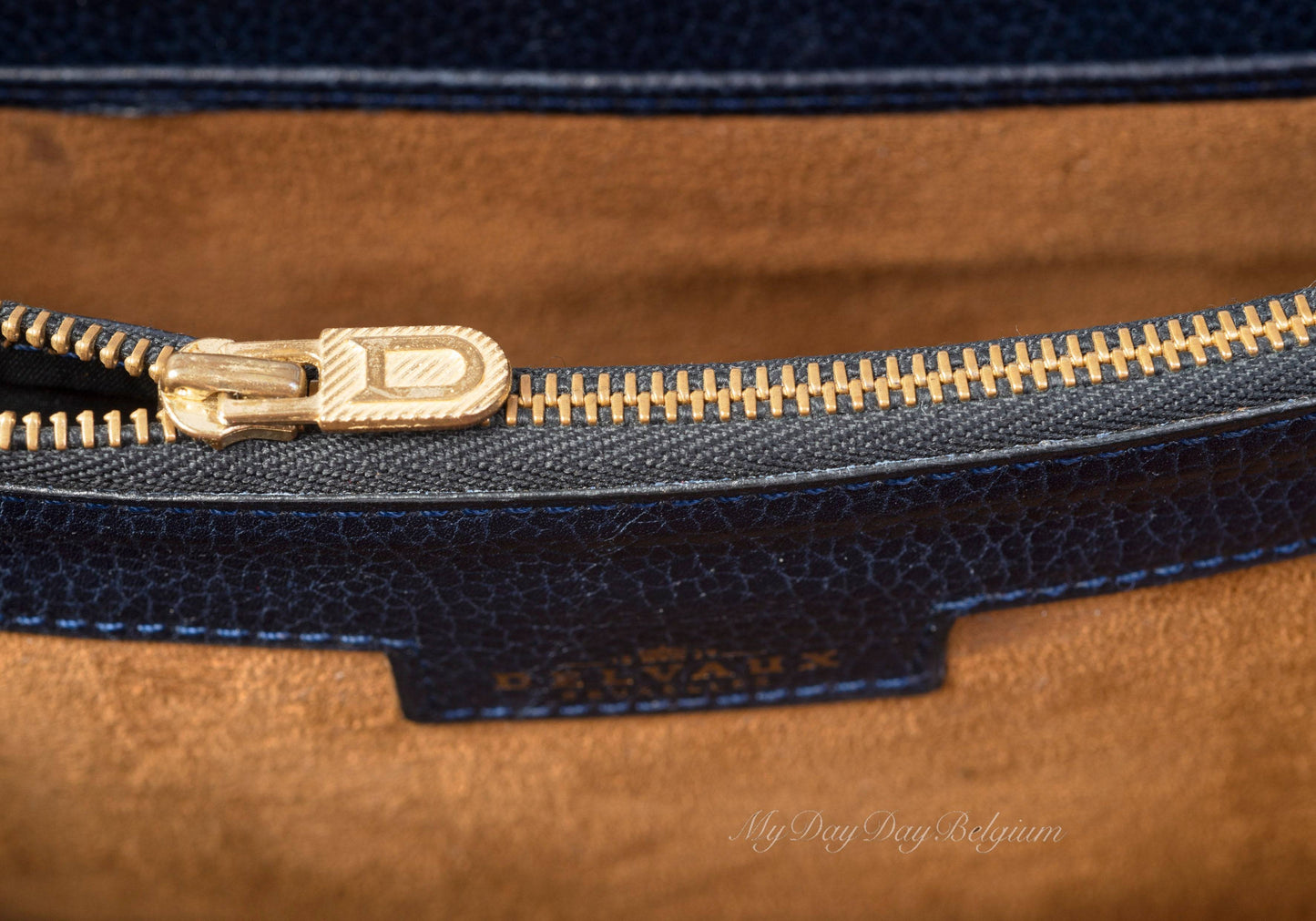 Delvaux vintage shoulder/crossbody bag 1991