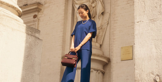 8 Reasons to buy a vintage handbag 2025