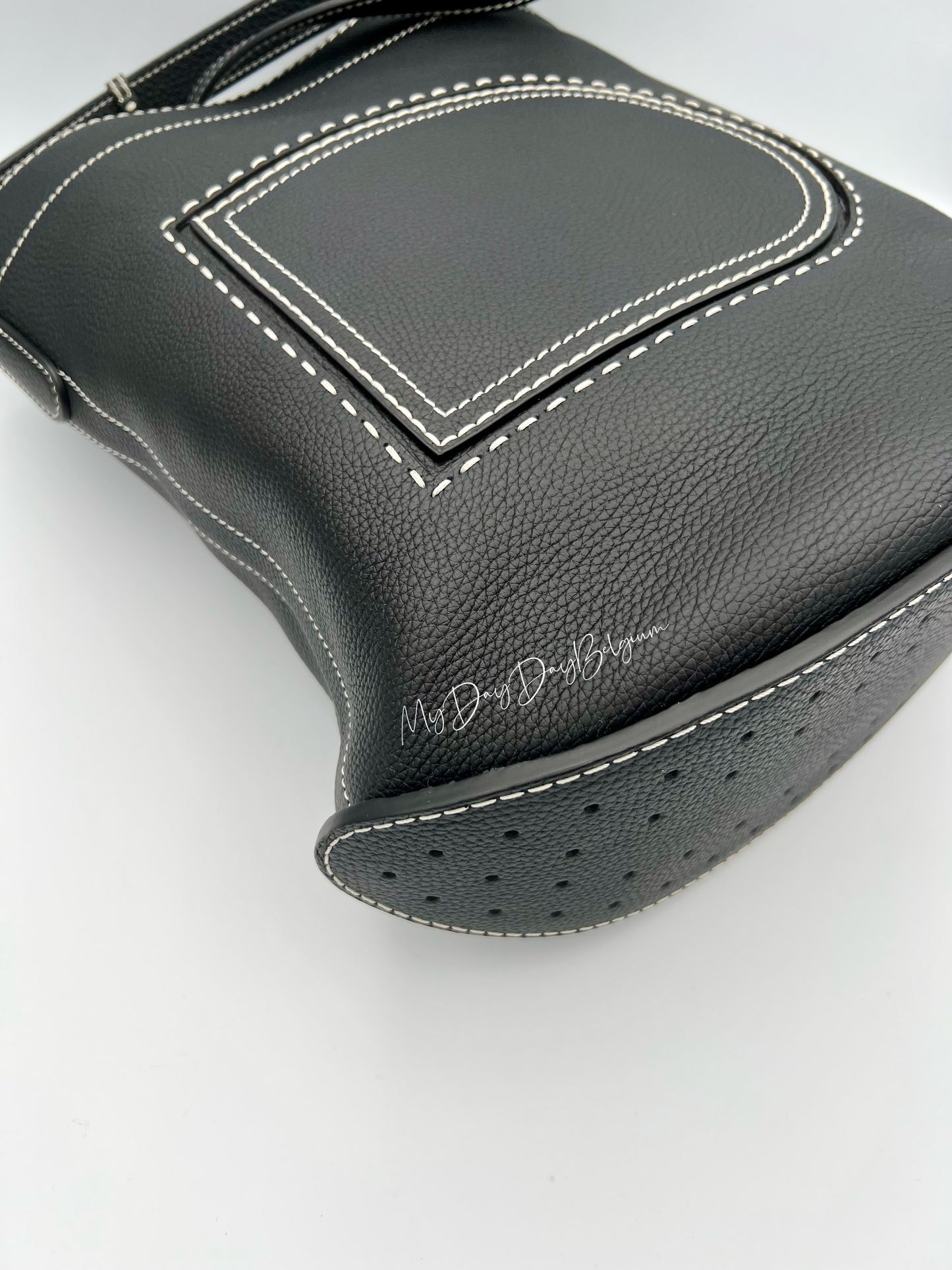 Delvaux Pin Taurillon surpiqué