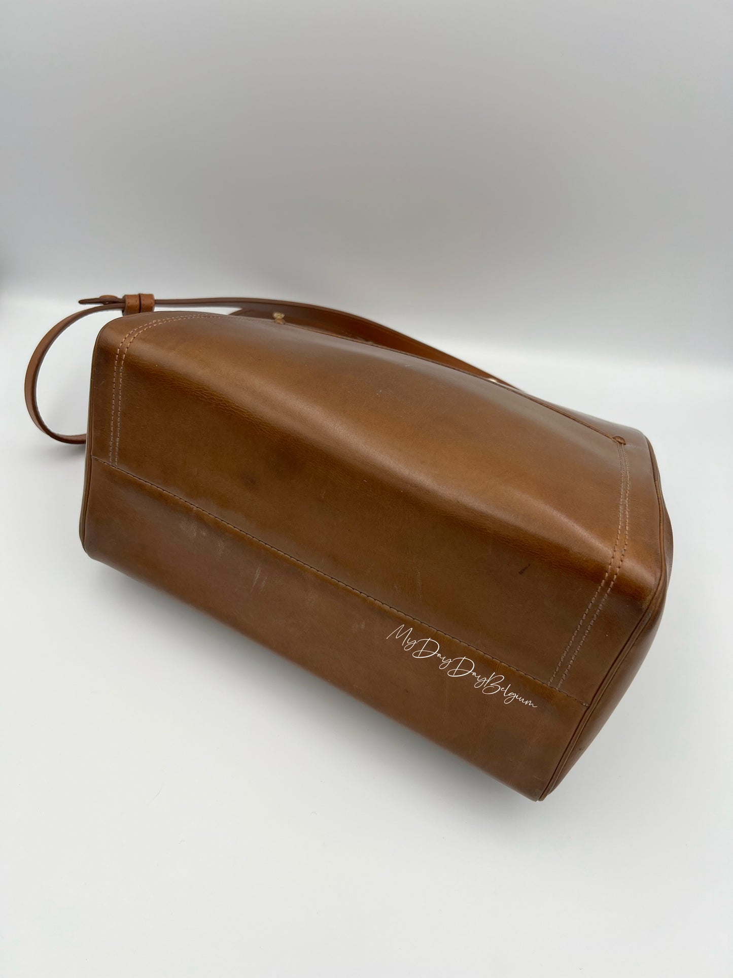 Delvaux vintage crossbody 1960
