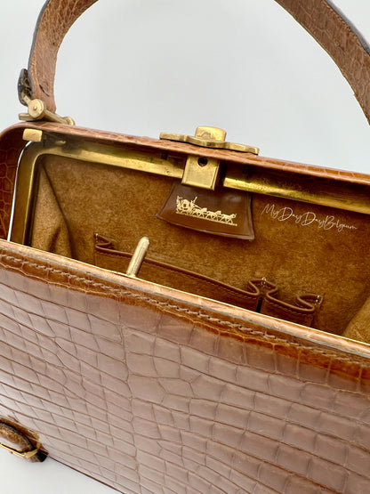 Delvaux vintage Amaryllis 1956