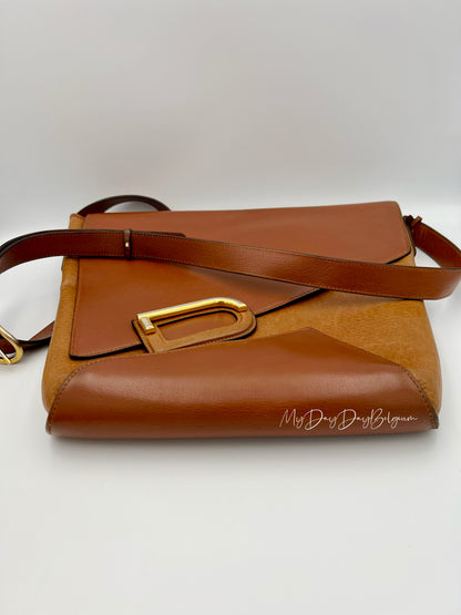Delvaux vintage crossbody in cognac trotteur leather 1980’s