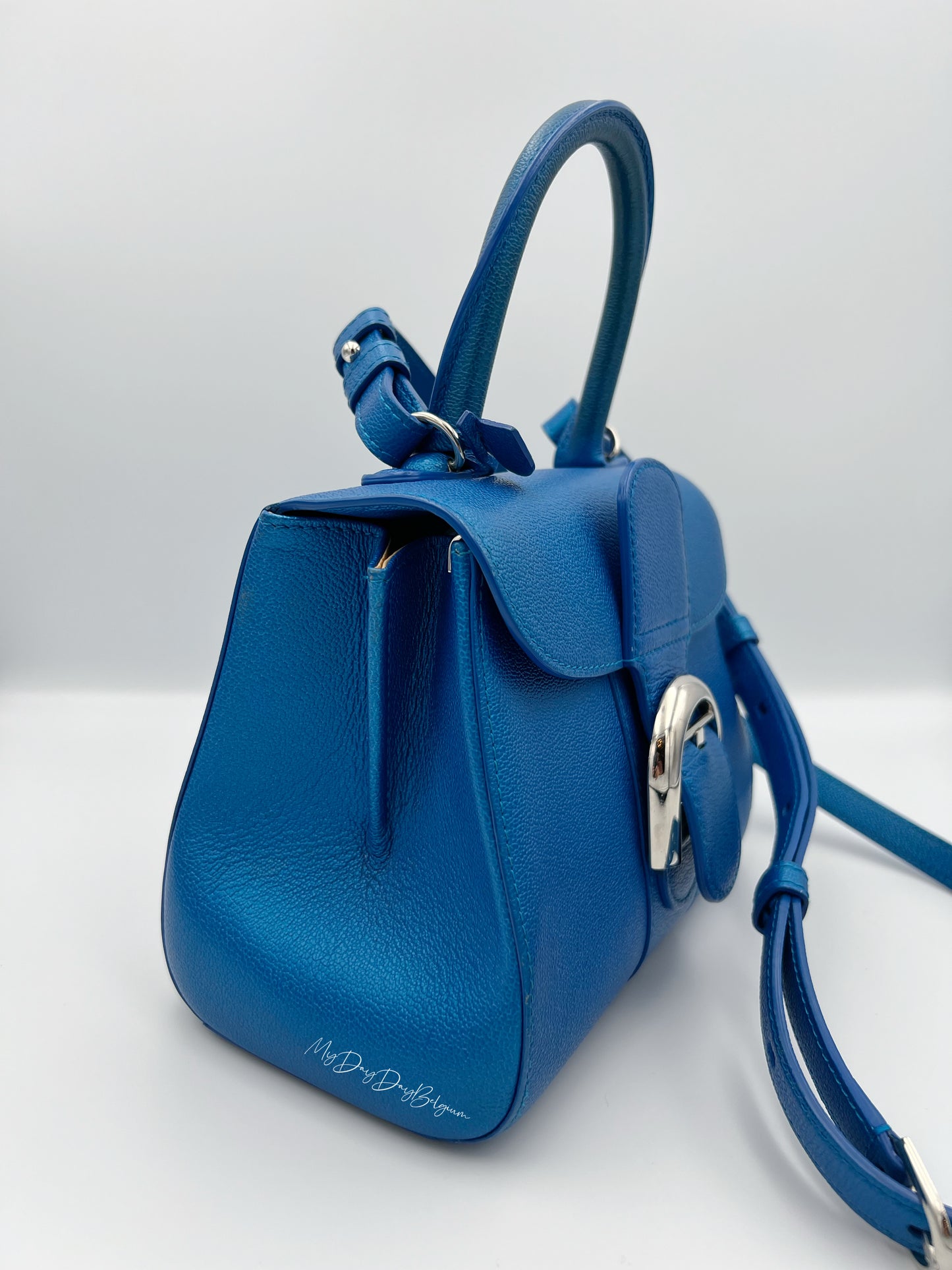 Delvaux Brillant electric blue