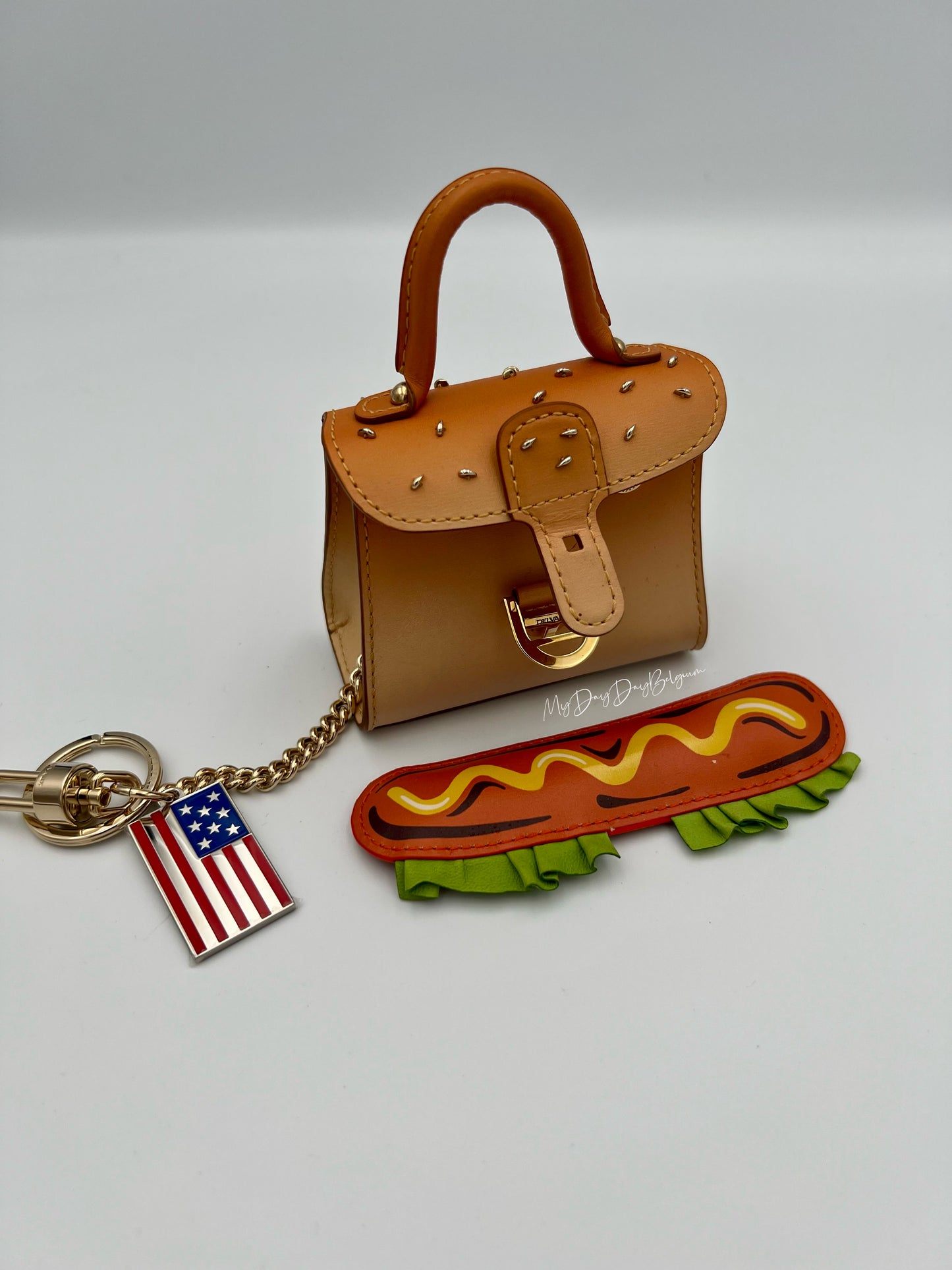 Delvaux miniature Hot Dog big apple edition