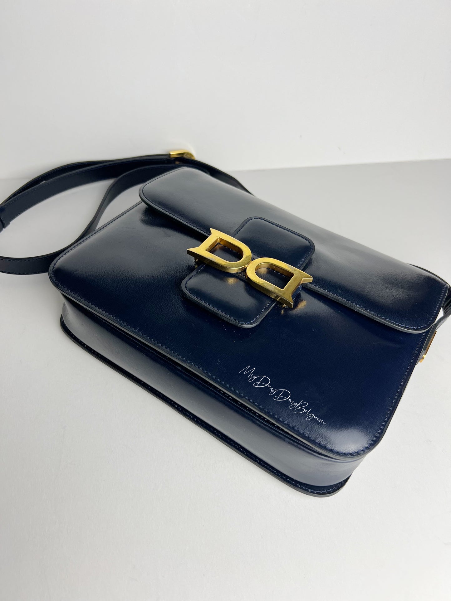 Delvaux Bourgogne 1976