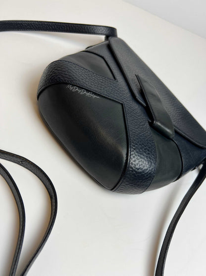 Blue cotton hoodie from Brand Name, medium size, with front pocket detail.