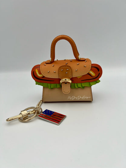 Delvaux miniature Hot Dog big apple edition