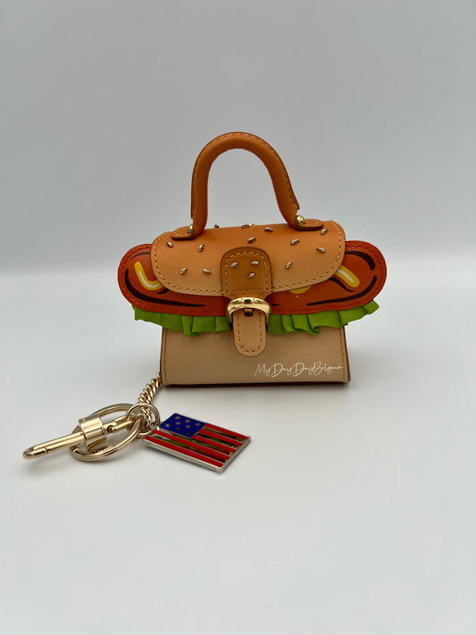 Delvaux miniature Hot Dog big apple edition