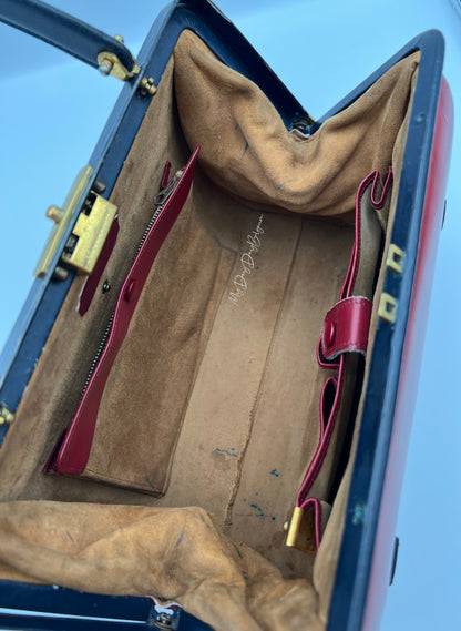 Vintage Delvaux top handle burgundy doctor bag 1962