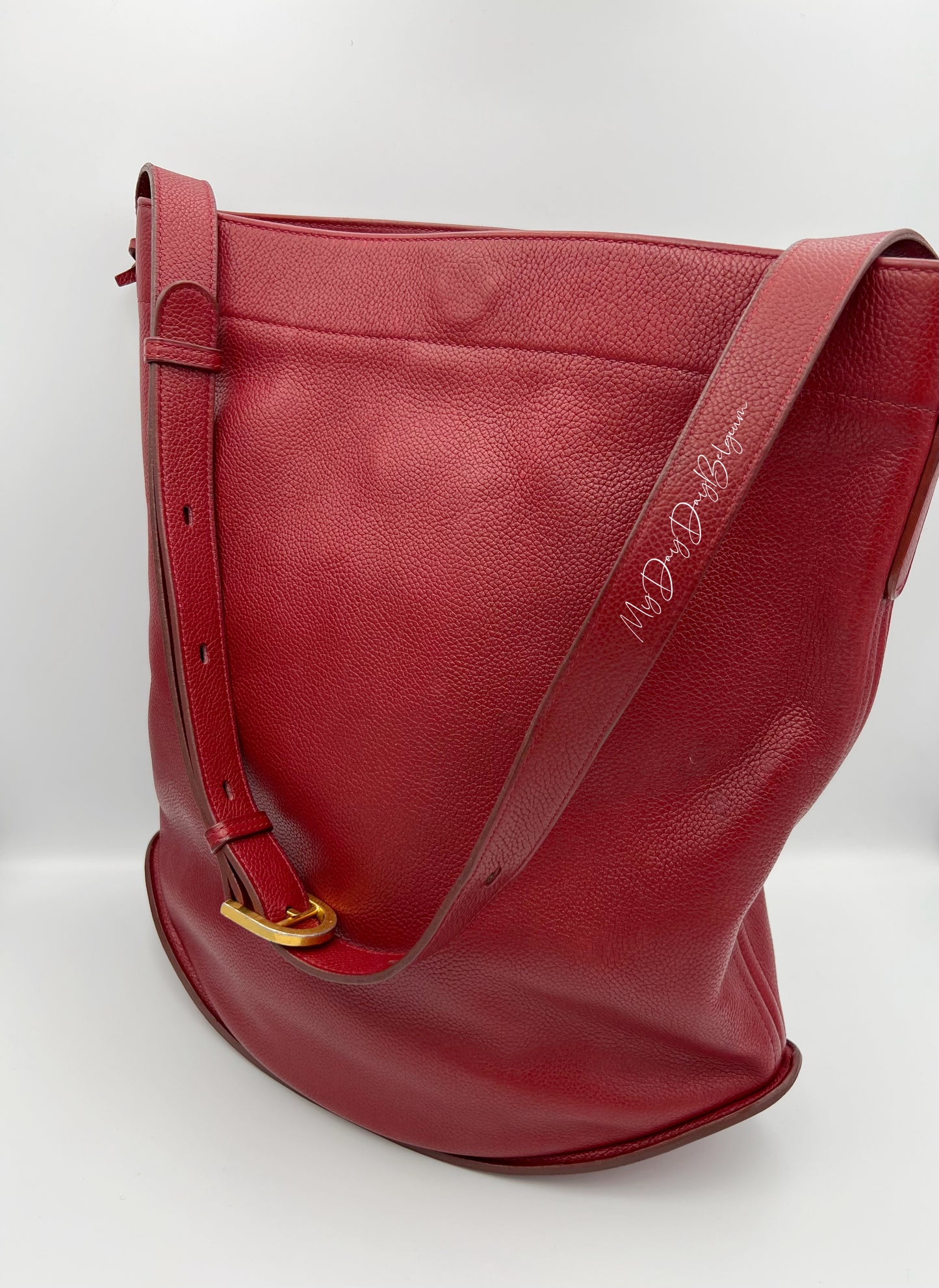 Vintage Delvaux Pin