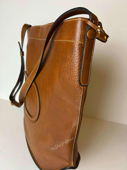Delvaux Pin