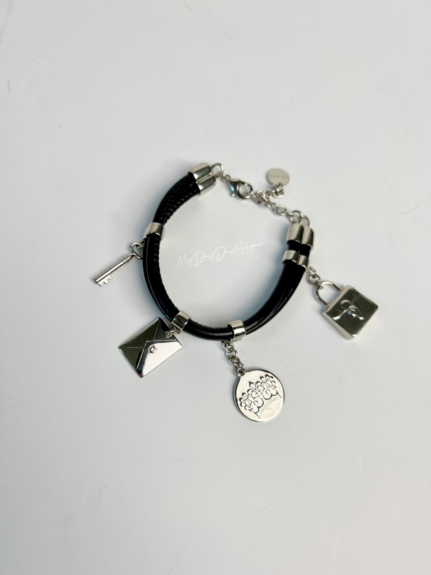 Delvaux charms bracelet