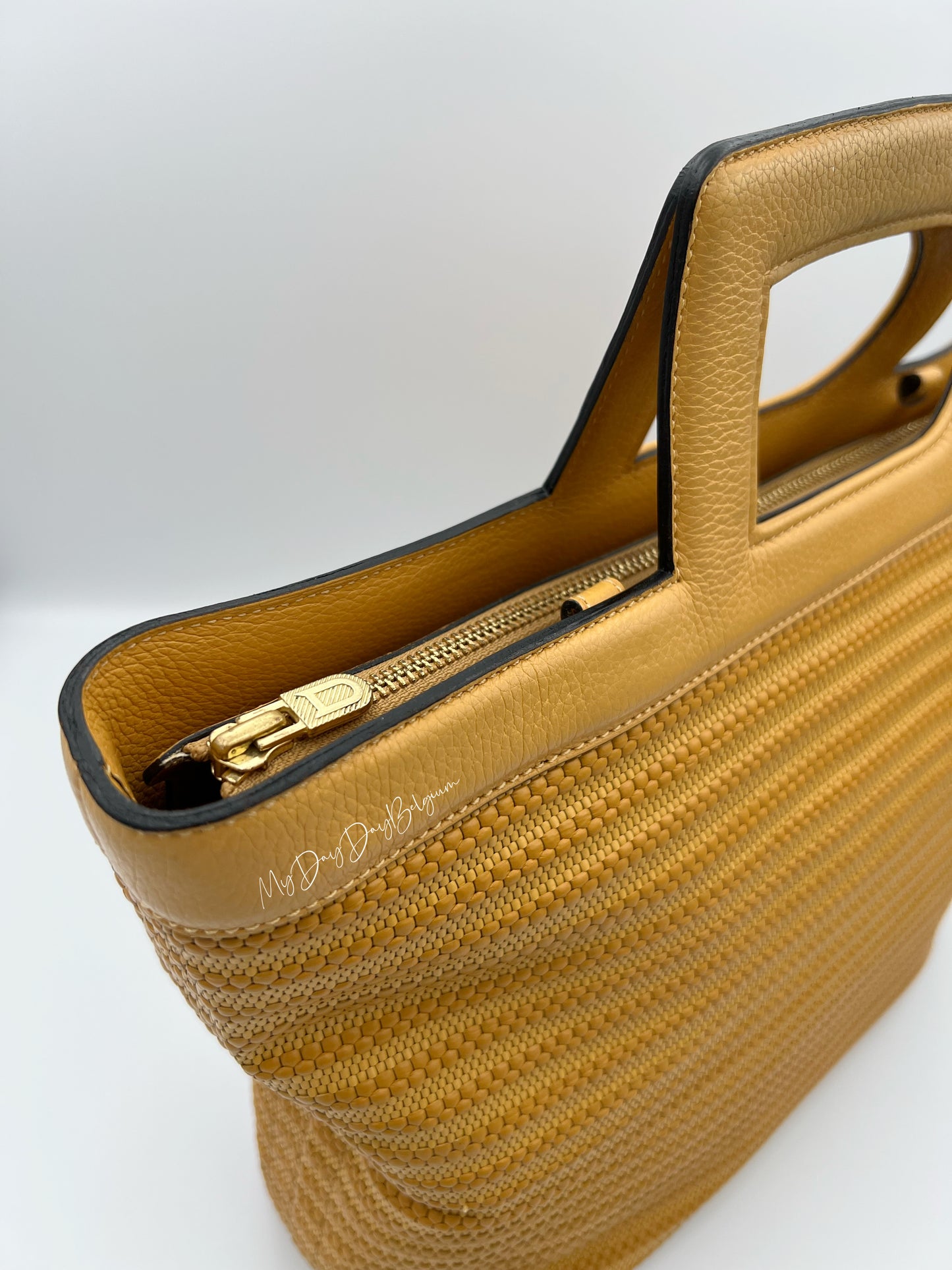 Delvaux toile de cuir top handle