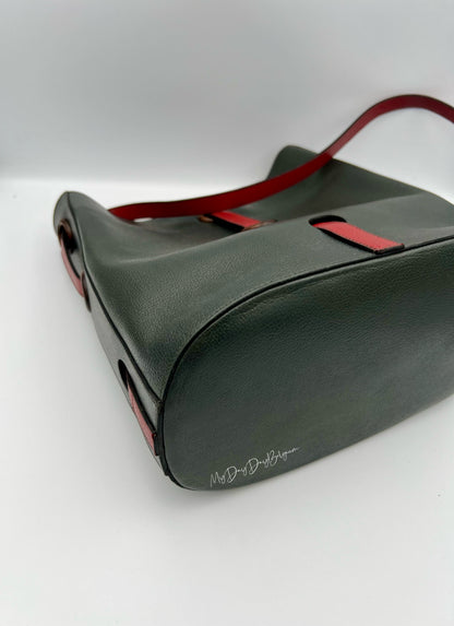 Vintage Delvaux work and bucket bag 1993 in dual colour green and red