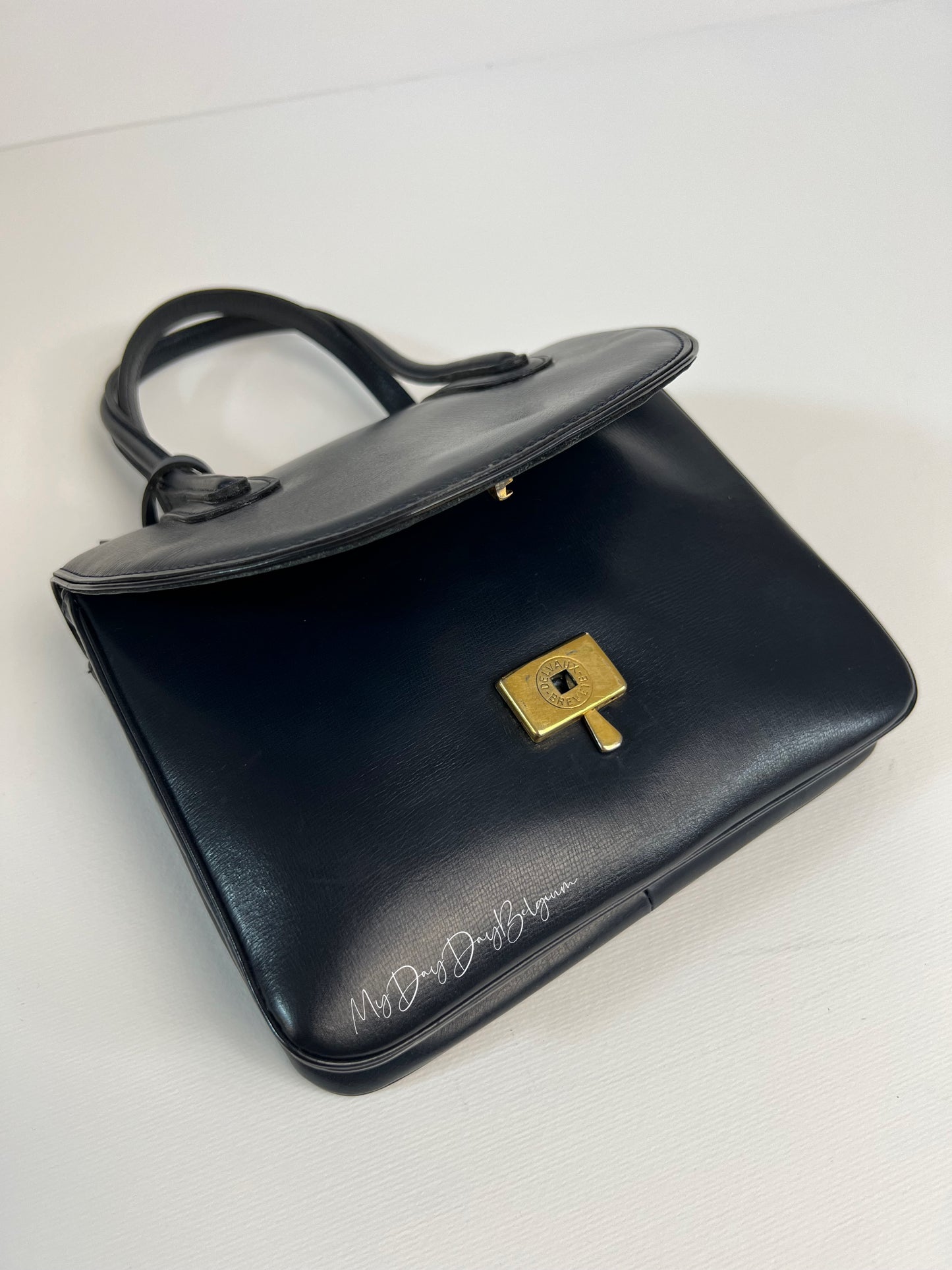 Delvaux 1966 vintage top handle