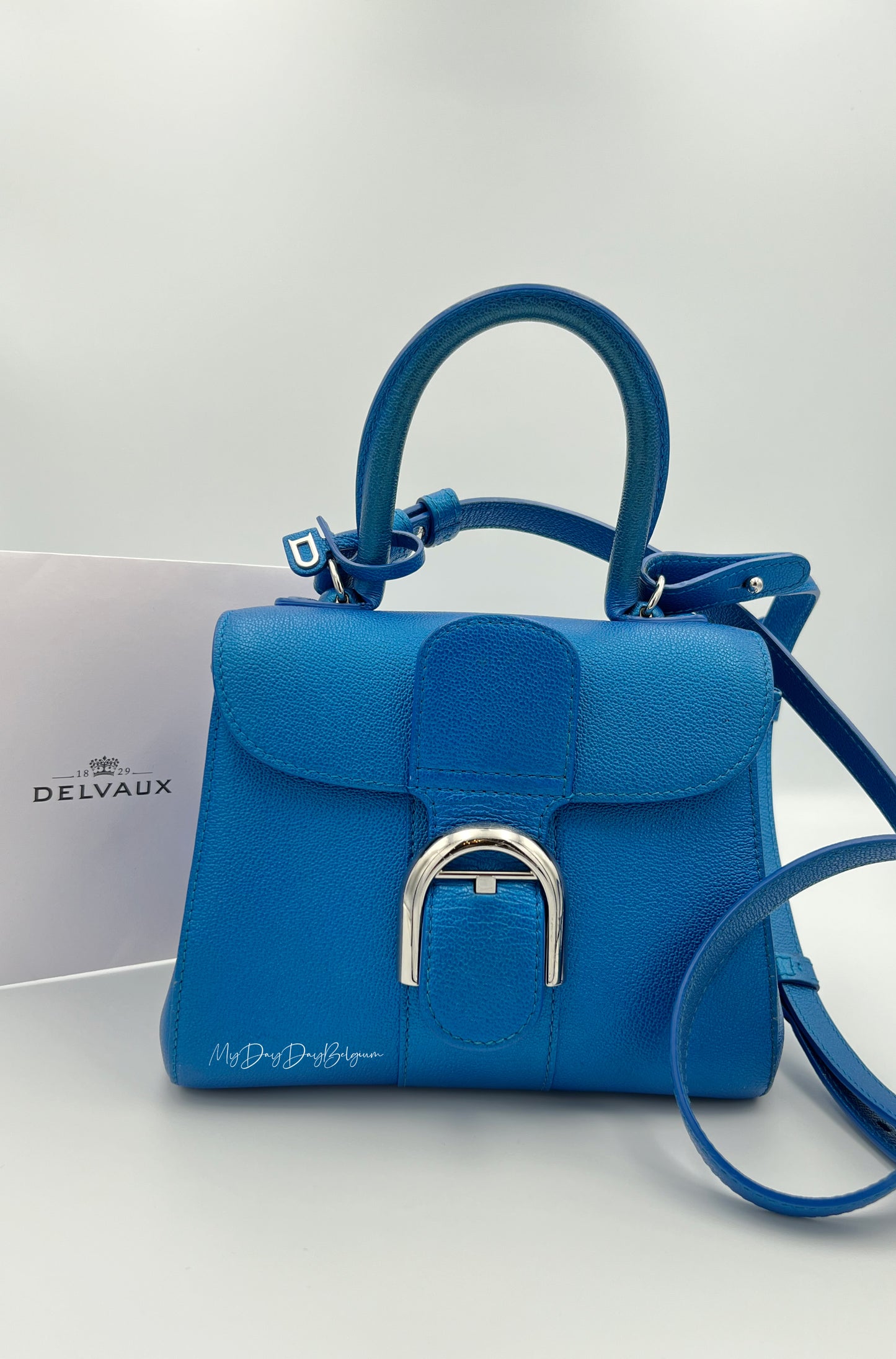 Delvaux Brillant electric blue