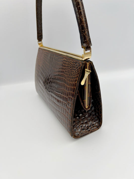 Vintage Delvaux top handle 1966
