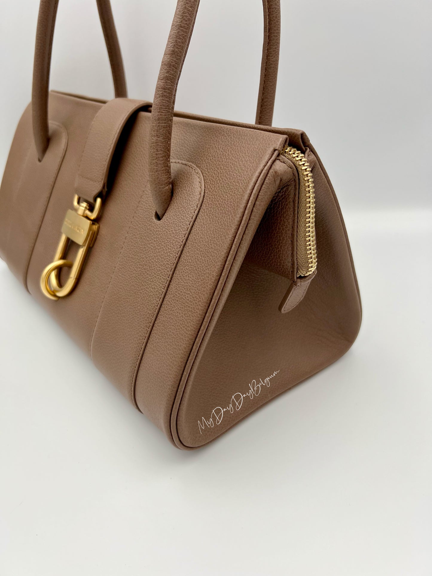 Delvaux Georges Top Handle Taupe 2004