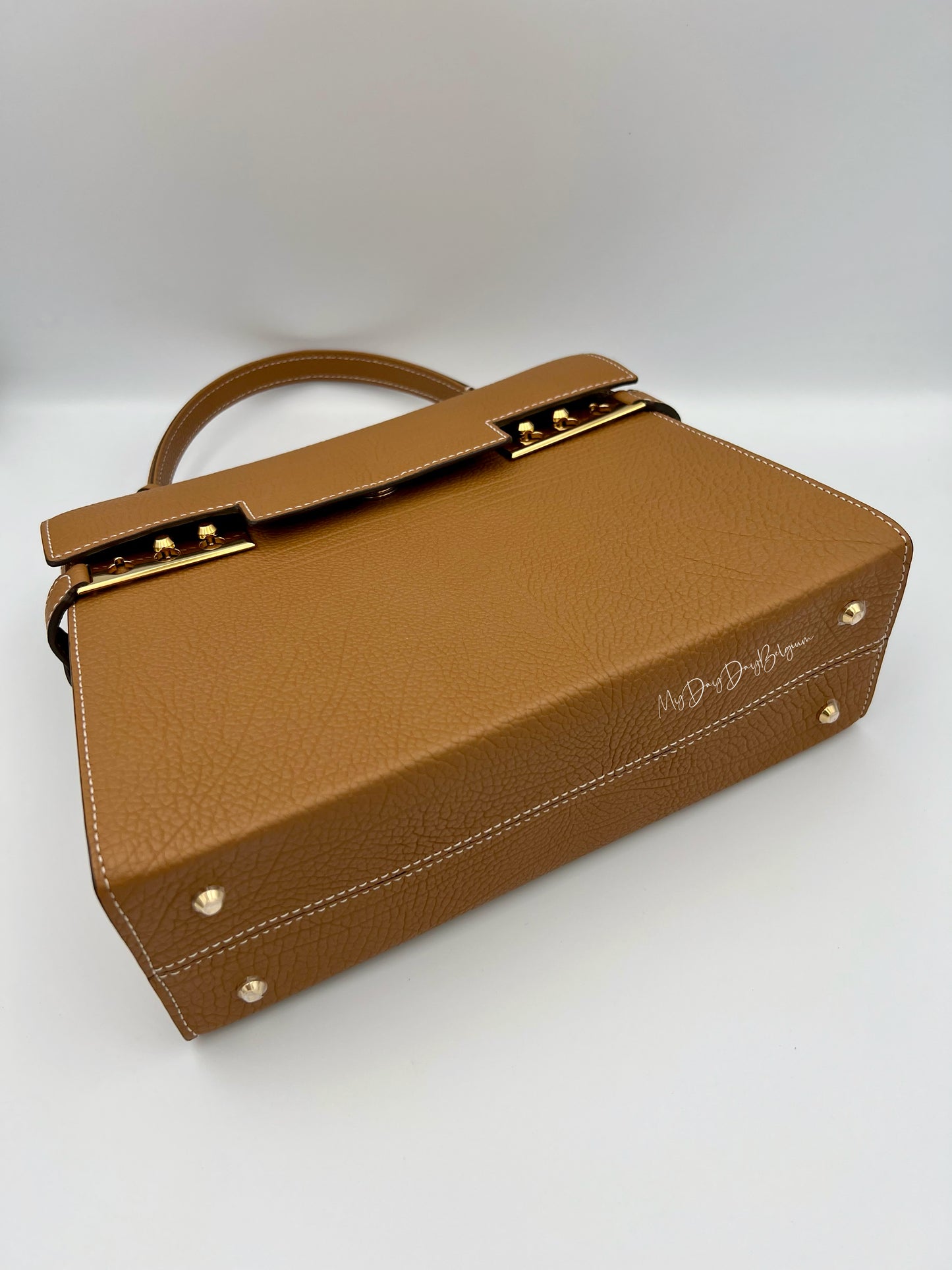 Delvaux Tempête MM crispy calf vegetale 2025