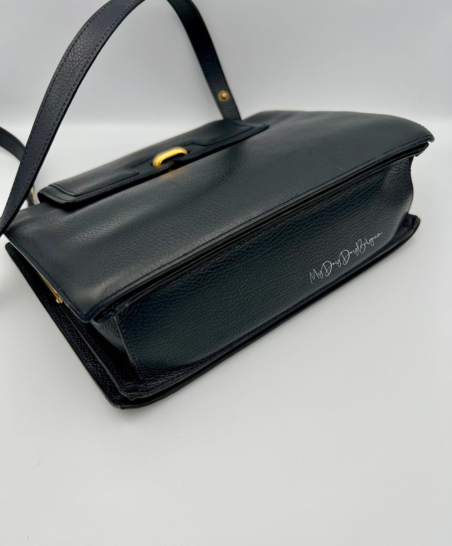 Delvaux vintage crossbody / shoulder bag navy 1991