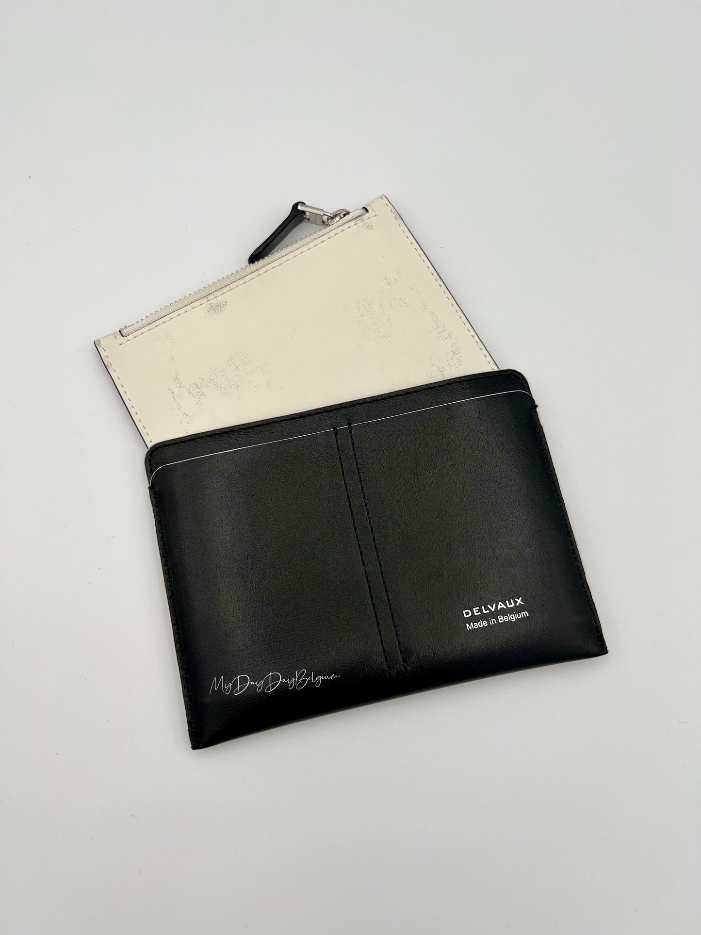 Delvaux Magritte Bowler hat "trompe l'oeuil" coin card case 2022